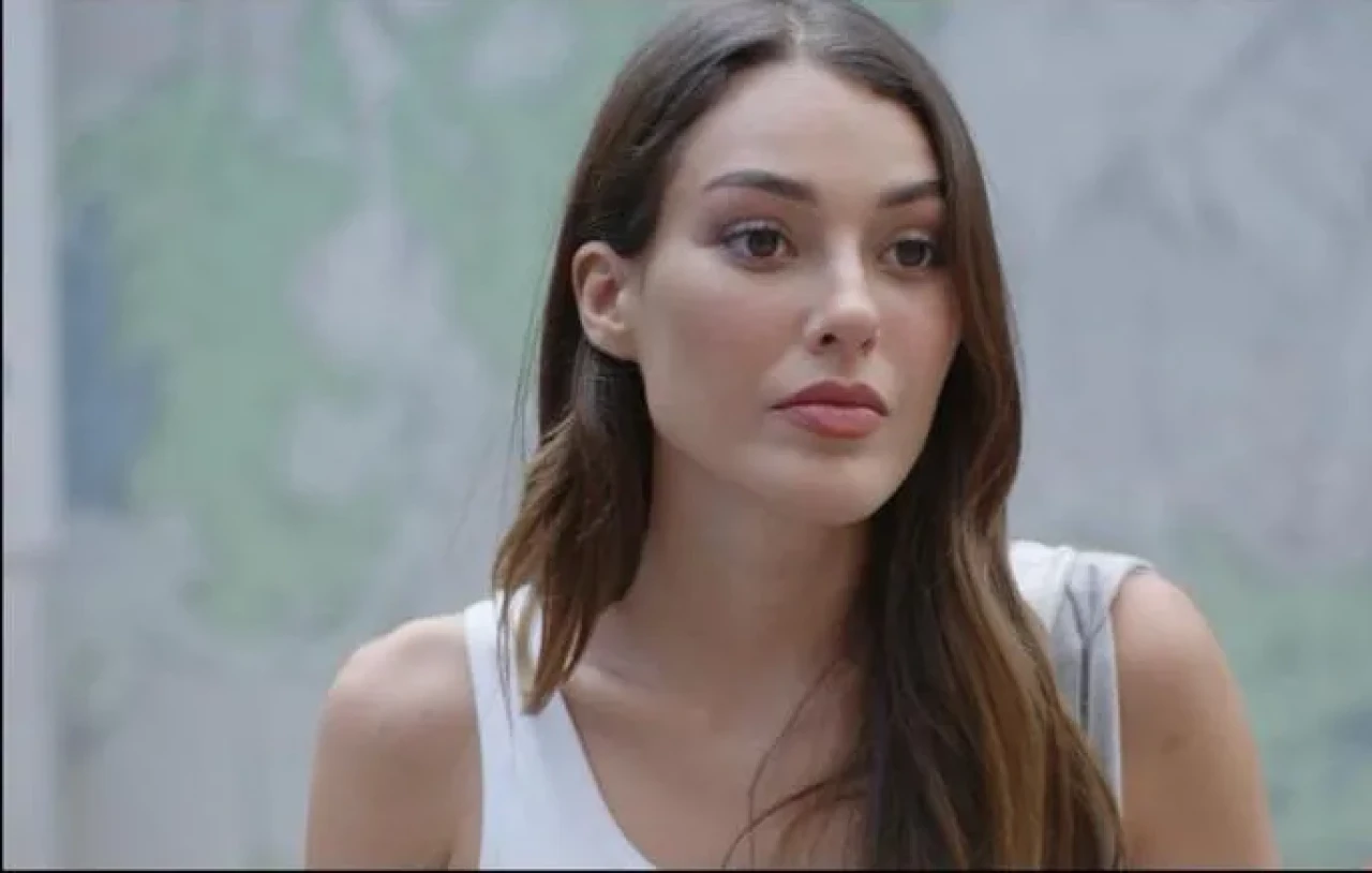 Paris semalarında bir Türk rüzgarı: Dilan Çiçek Deniz'in uluslararası zaferi