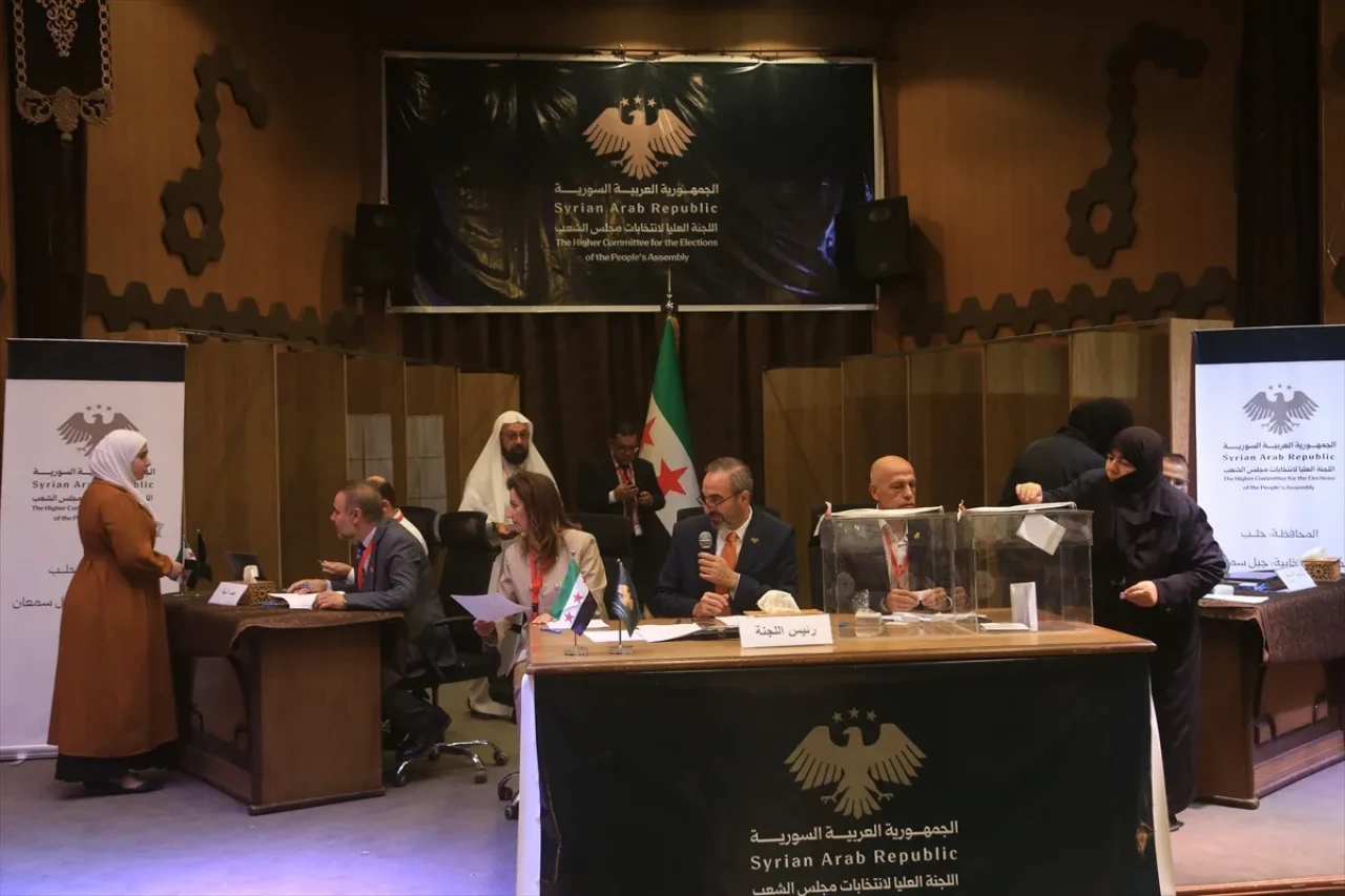 Suriye’de Esad sonrası ilk seçim: Halk sandıkta geleceğini belirliyor!