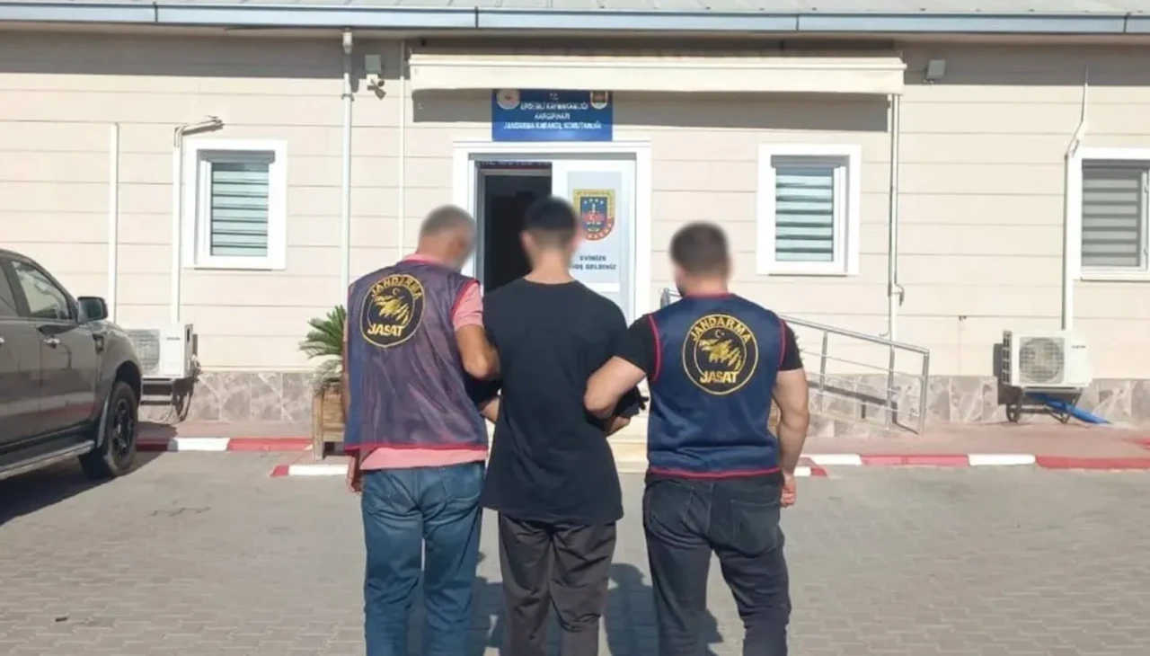 12 ayrı suç dosyası vardı: 28 yıl hapis cezasıyla aranan hükümlü yakalandı!