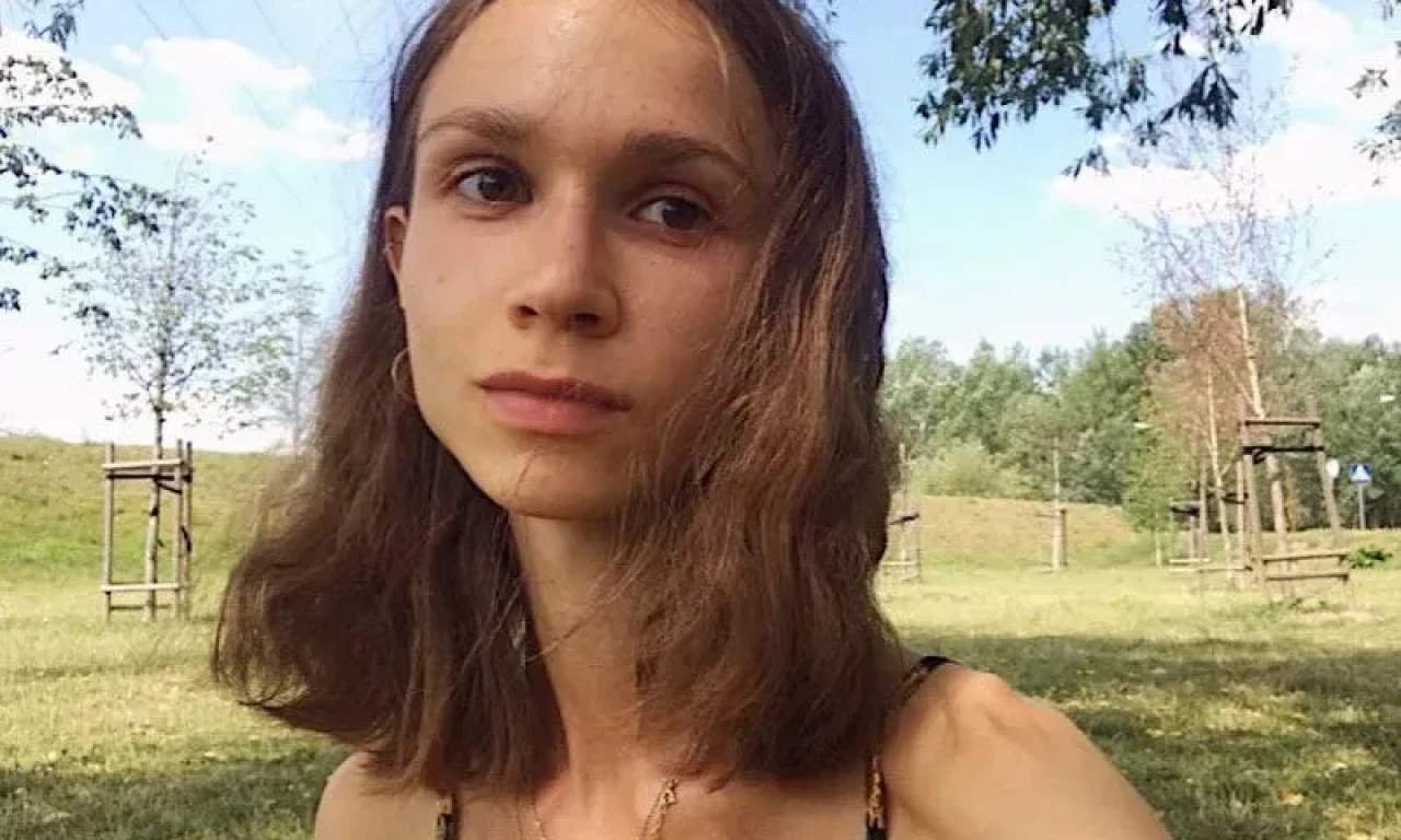 Uyguladığı meyve diyeti sonu oldu! 22 kiloya düşen ünlü fenomen otelde ölü bulundu