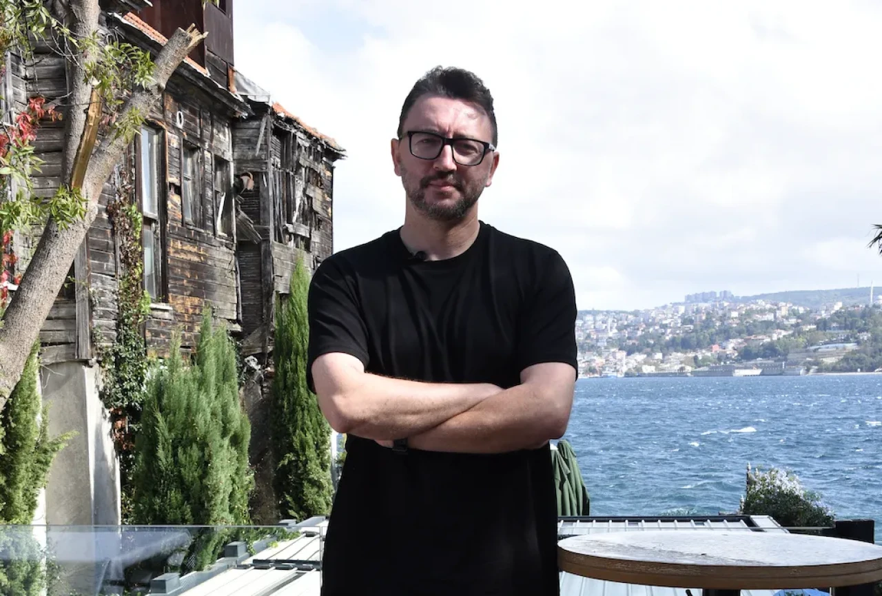 Dizilerde rol almak isteyenler için büyük fırsat: Murat Soner sahnede oyuncu arıyor