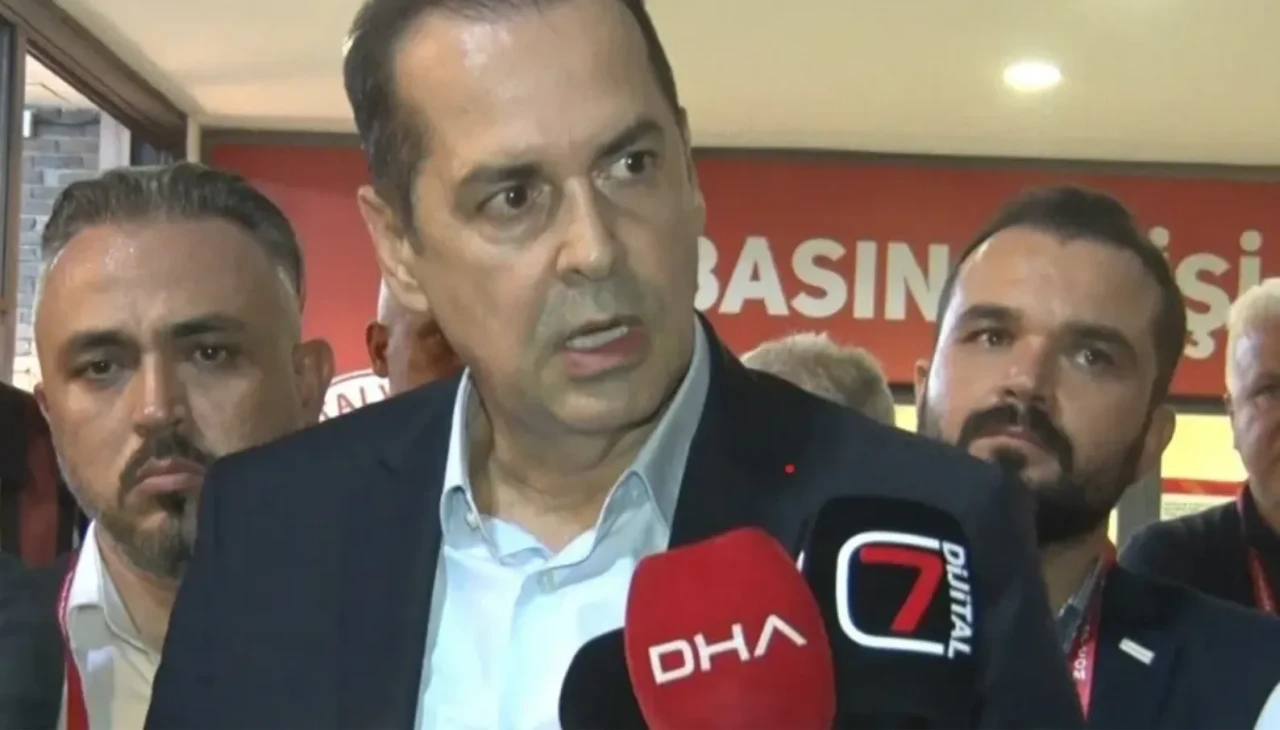 Perçin'den Emre Belözoğlu'na destek: Türk futbolunun değeriyle çalışıyoruz!