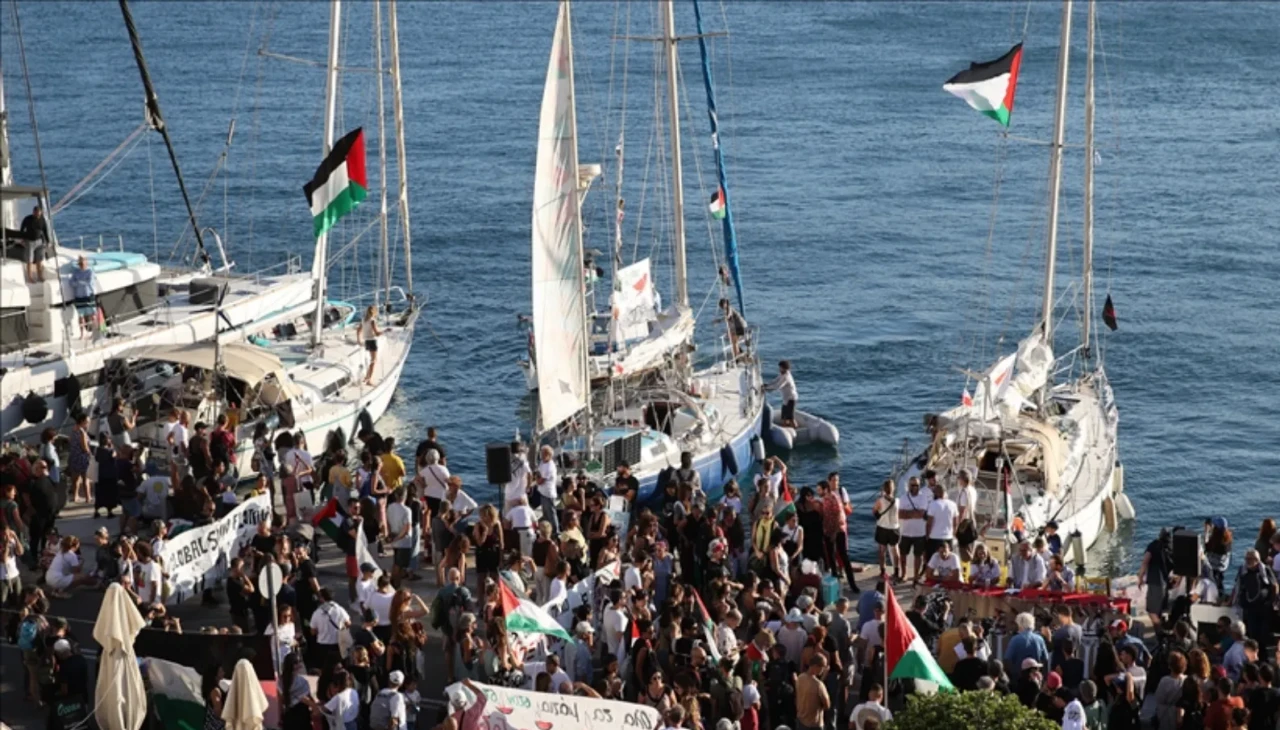 Hollanda Dışişleri'nden İsrail'e çağrı: Filodaki yolcuların güvenliği sağlansın