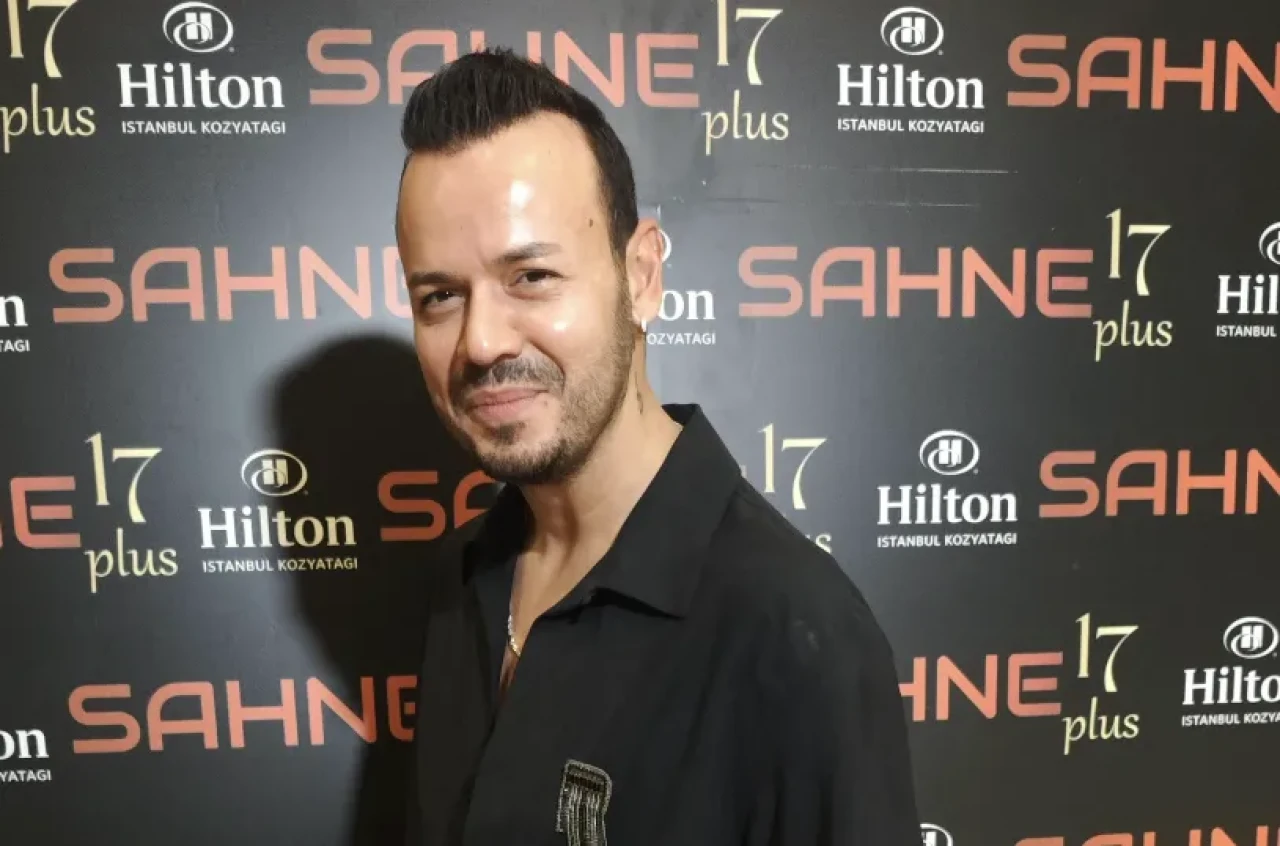 Deha Bilimlier'den çarpıcı itiraf: Okul masrafları yüzünden haftada üç gün sahnedeyim!