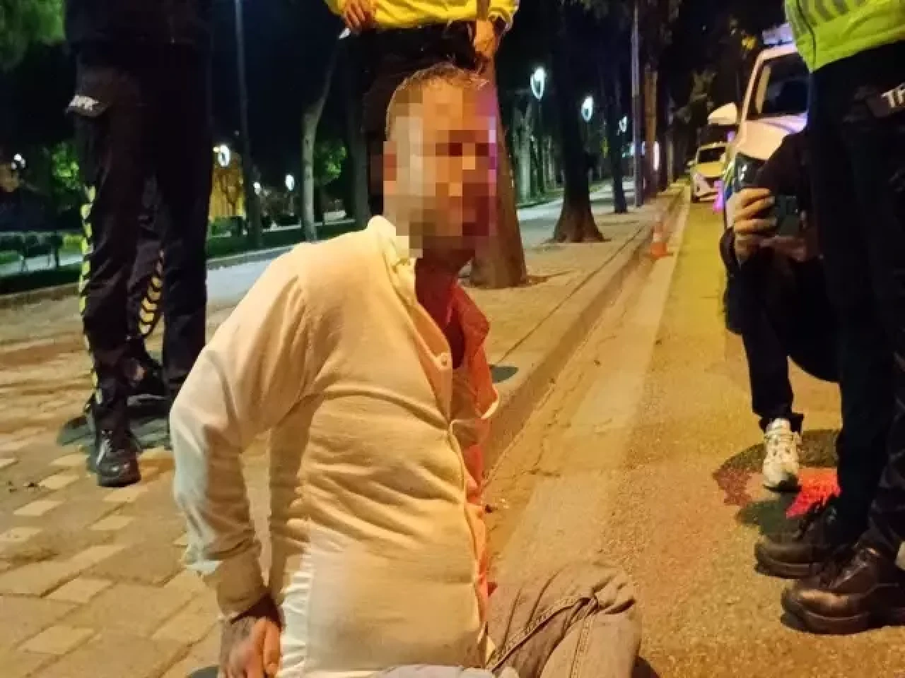 'Amcam MİT’te' diyen sürücüden trafikte terör estiren şov! O anlar kamerada