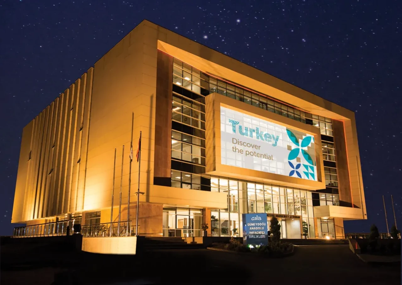 Türk tekstilinin gizli gücü: 9 ayda 7 milyar doları aşan ihracat başarısı nasıl geldi?