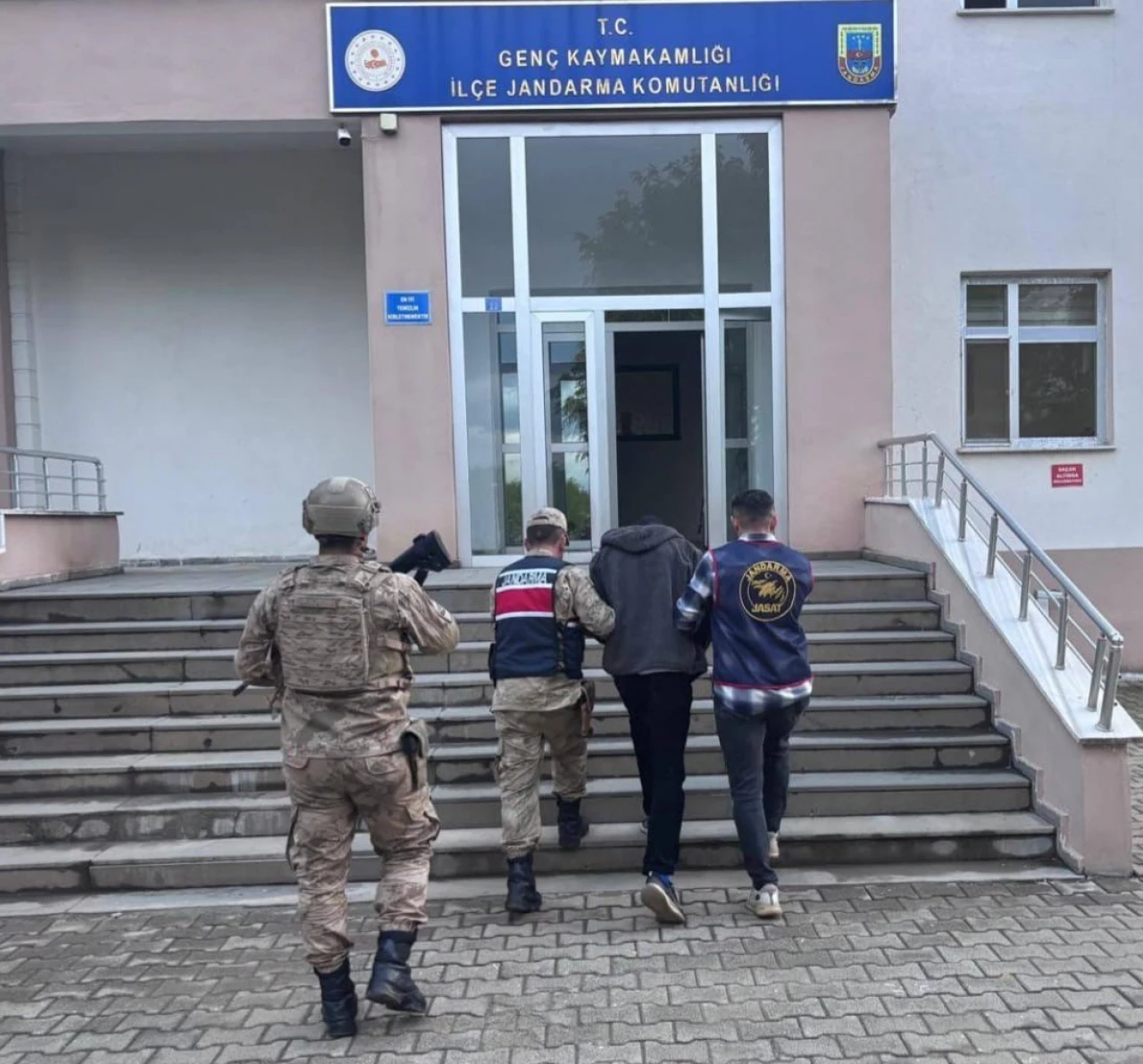 Bina hırsızlığı suçlusu JASAT’ın kıskacında!