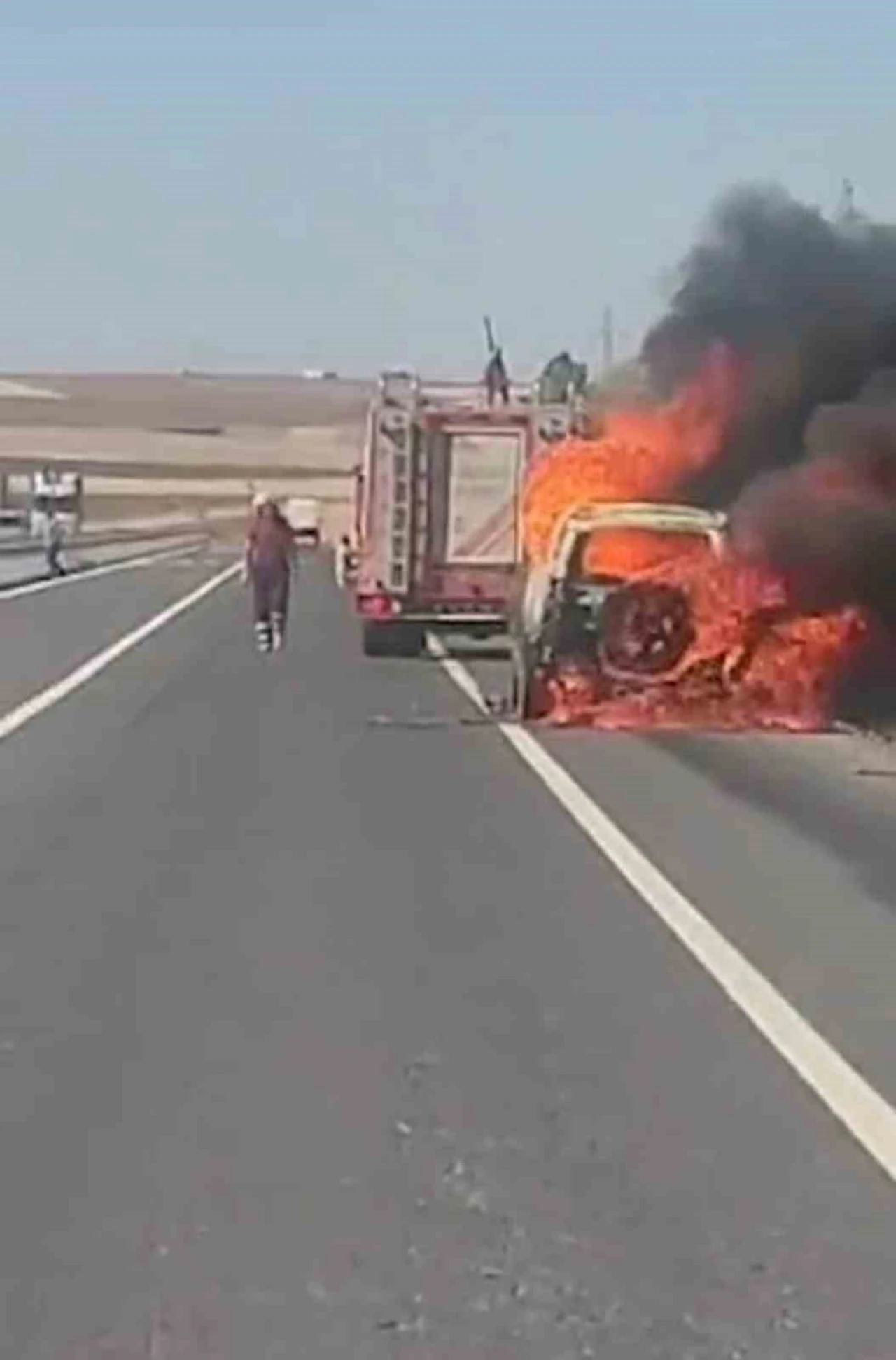 Seyir halindeyken alev alan cip küle döndü