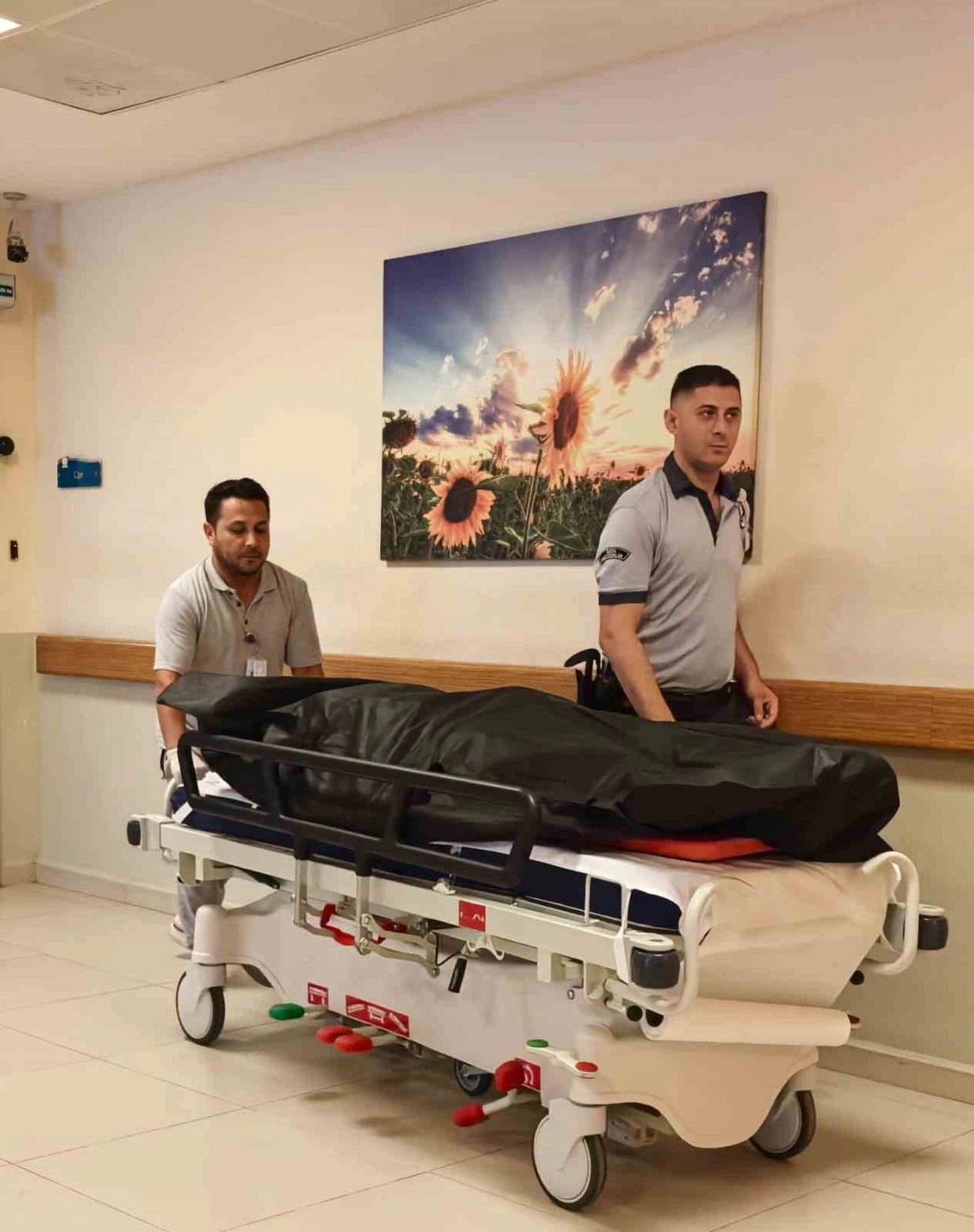 Kalp krizi şüphesiyle yere yığılan adamın son sözleri 112’ye oldu!