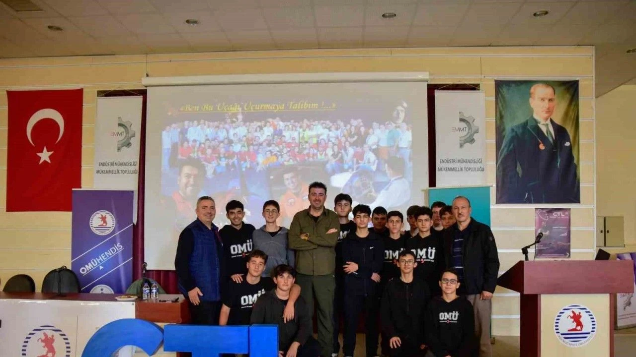 TUSAŞ baş test pilotu öğrencilere ’gökyüzü dersleri’ verdi