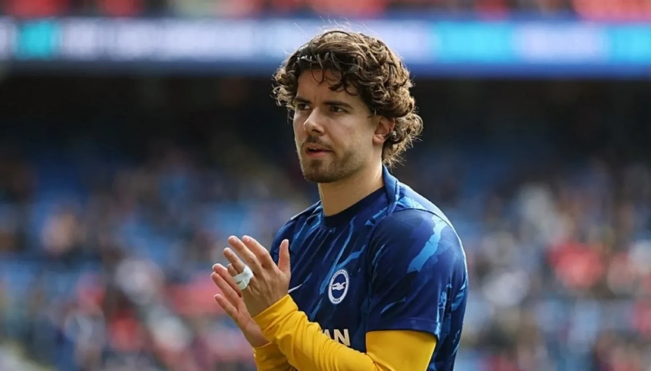 Ferdi Kadıoğlu, Crystal Palace maçının oyuncusu seçildi