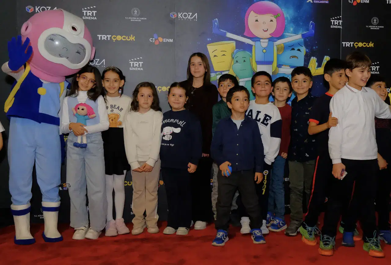 TRT ortak yapımı yeni animasyon film 'İbi: Uzay Görevi' galasıyla göz doldurdu