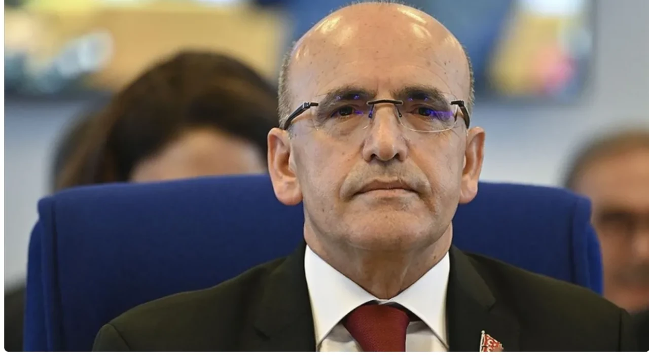 Mehmet Şimşek fonlara işaret etti manipülasyon uyarısı yaptı