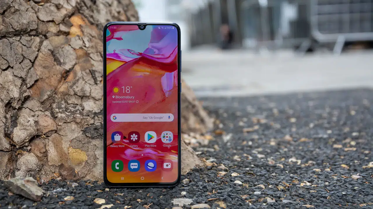 Samsung Galaxy A70 serisi daha güçlü bir şekilde geri dönmeye hazırlanıyor.