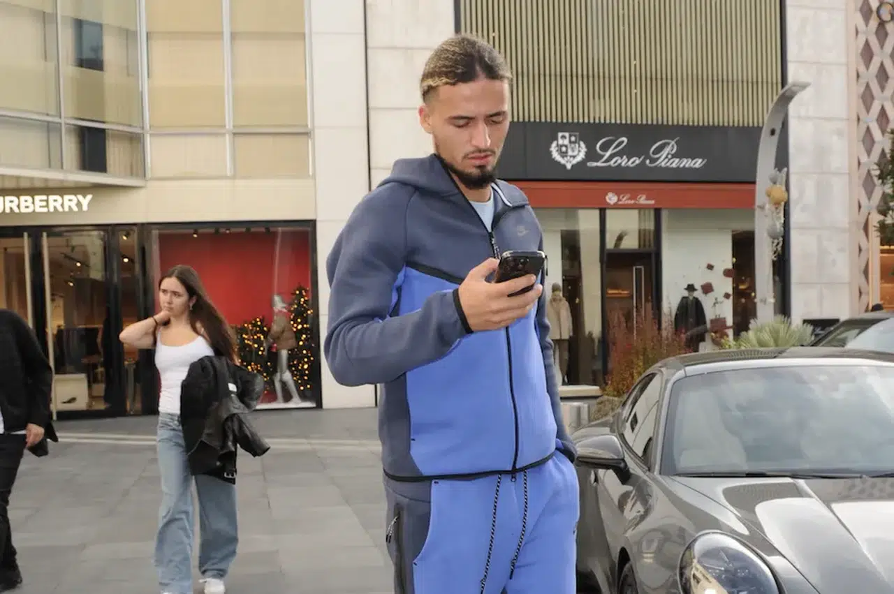 Taylan Bulut alışveriş turunda: Taraftarlarıyla buluştu