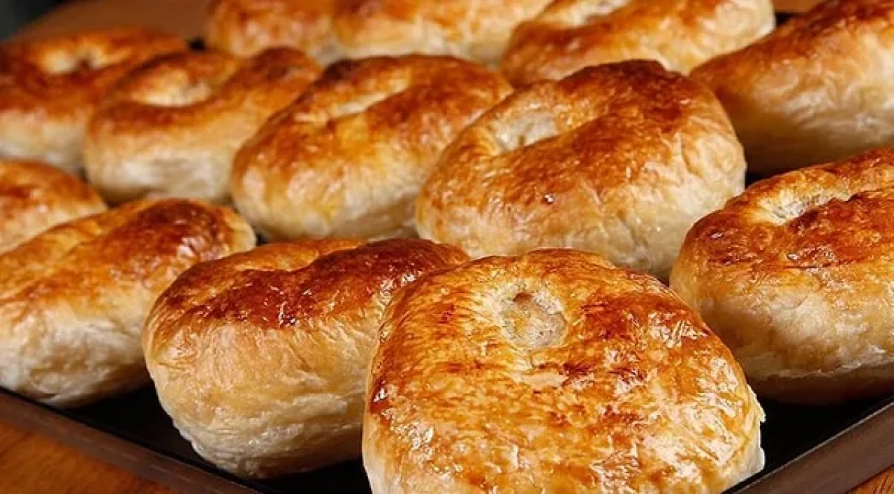 Fenomenlerin 7 bin TL’lik boyoz hesabı olay oldu!