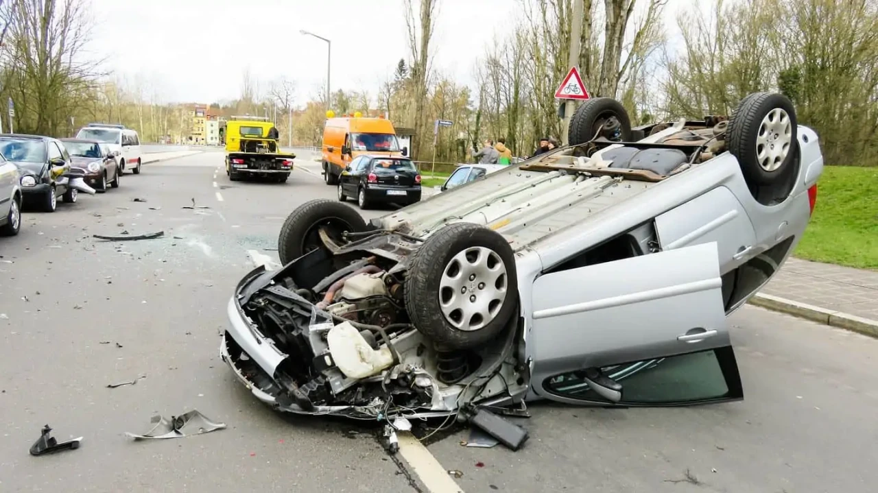 Şanlıurfa’da film gibi kaza! Herkes şaşkına döndü