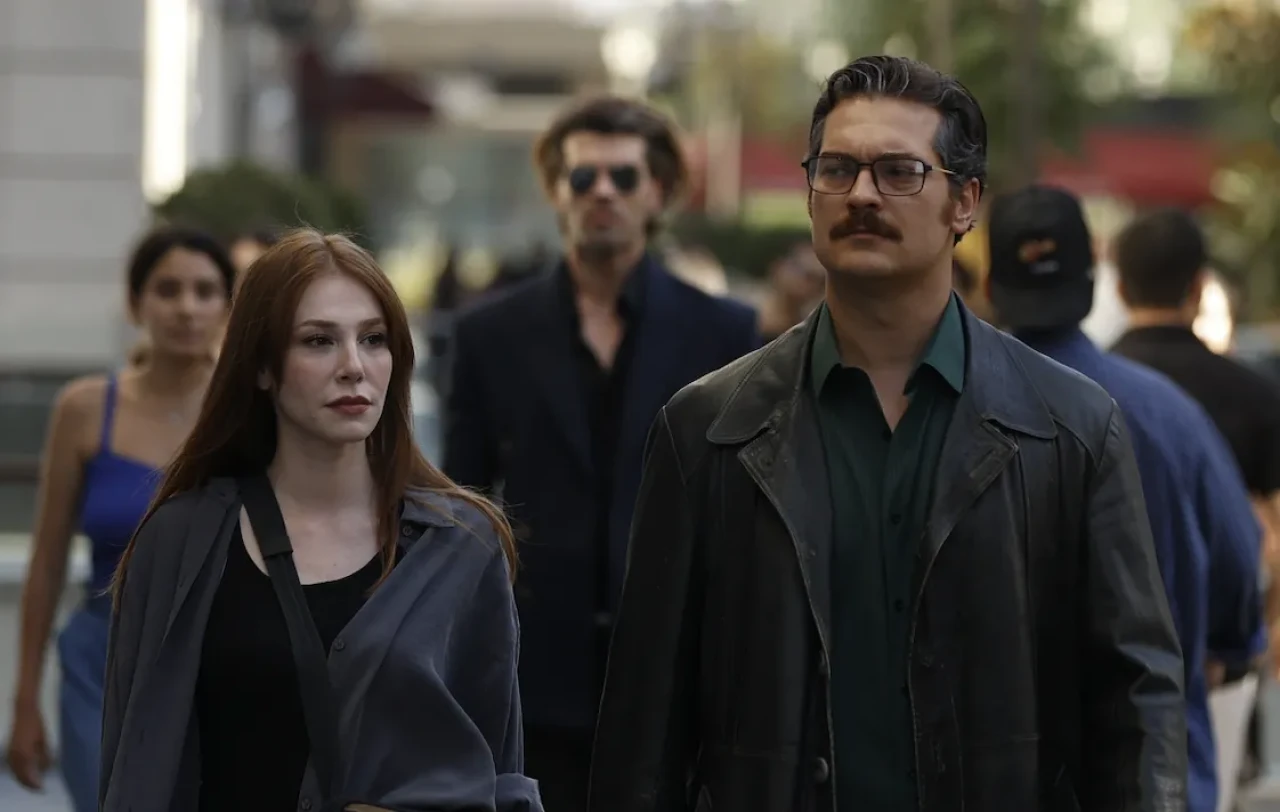 Uykucu filminin rekorlu açılışı! Çağatay Ulusoy ve Elçin Sangu gişede patlama yaşattı