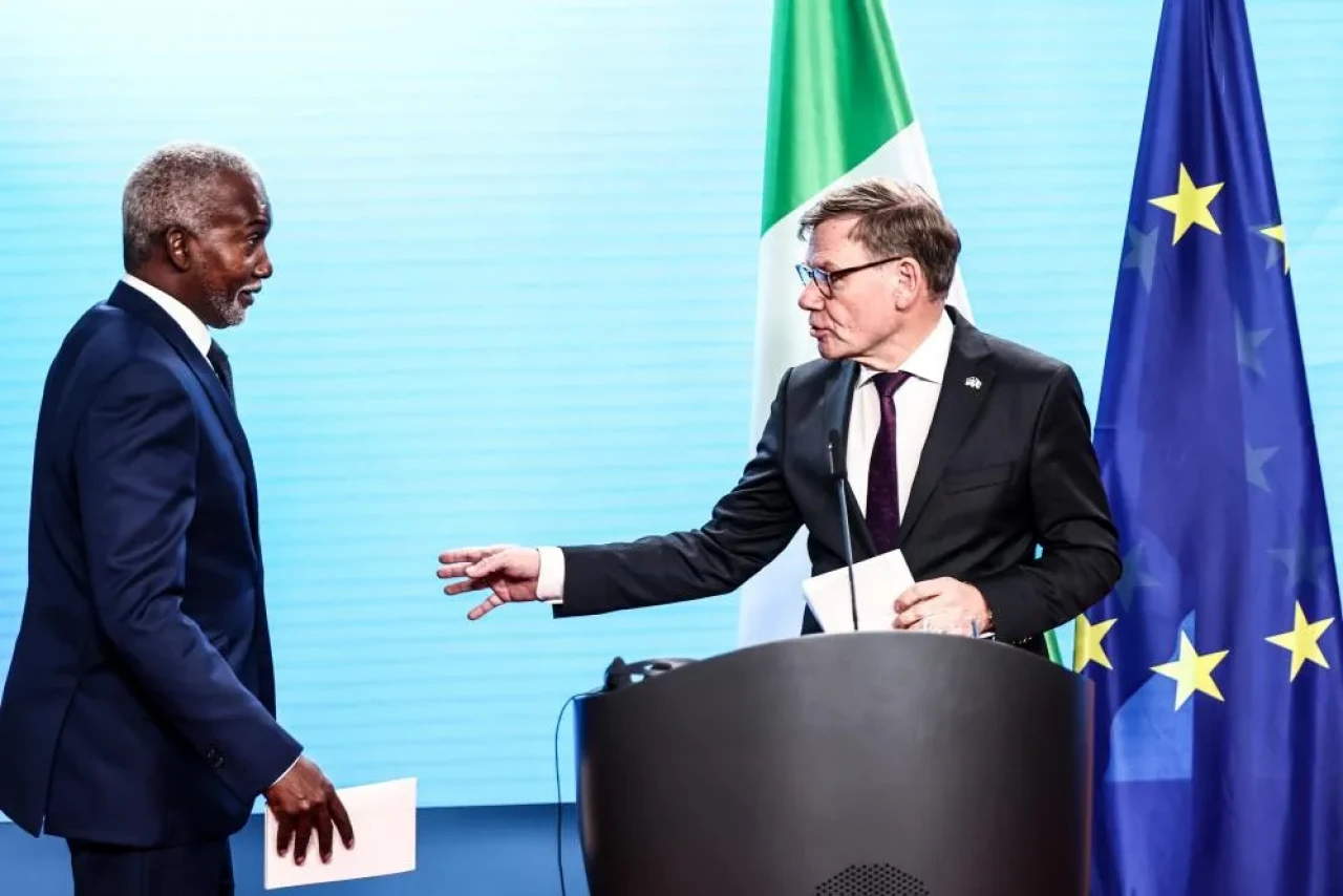 Almanya’dan şok açıklama! Suriyeliler gönüllü dönmezse zorla gönderilecek