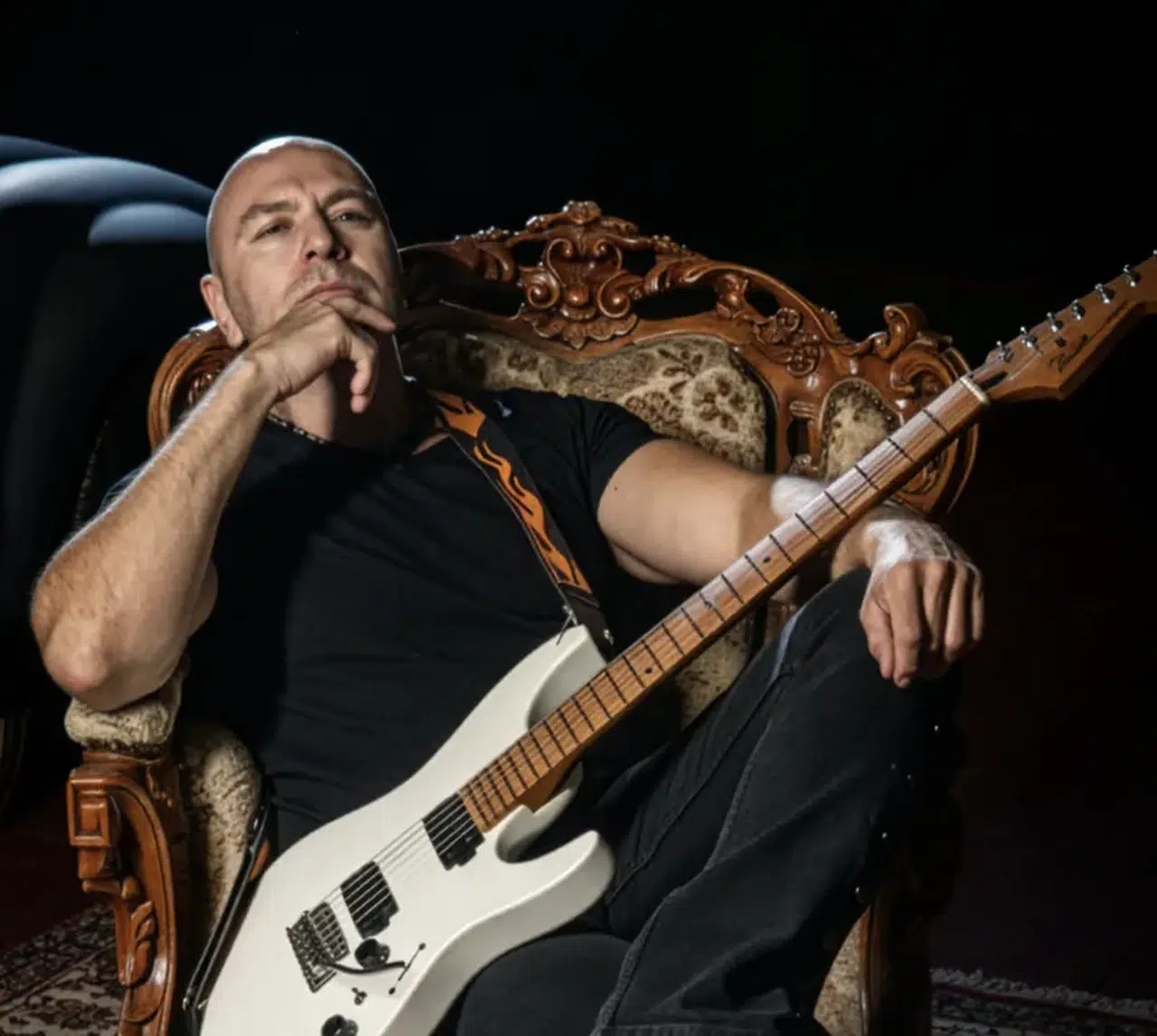 Demir Demirkan’dan aşk romanı tadında şarkı! Yapay zekâ klip herkesi şaşırttı