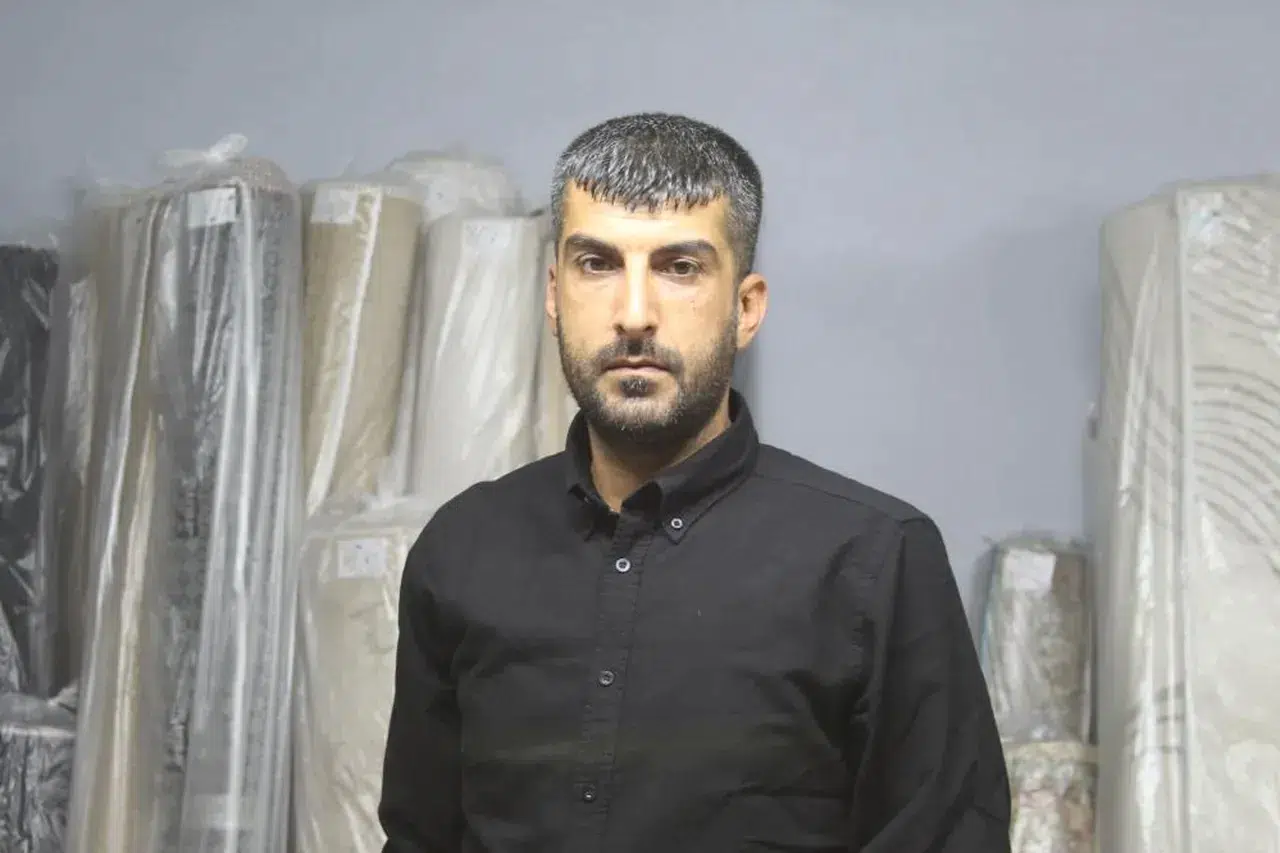 Halı yıkamacıdan dürüstlük dersi, cüzdandaki serveti geri verdi