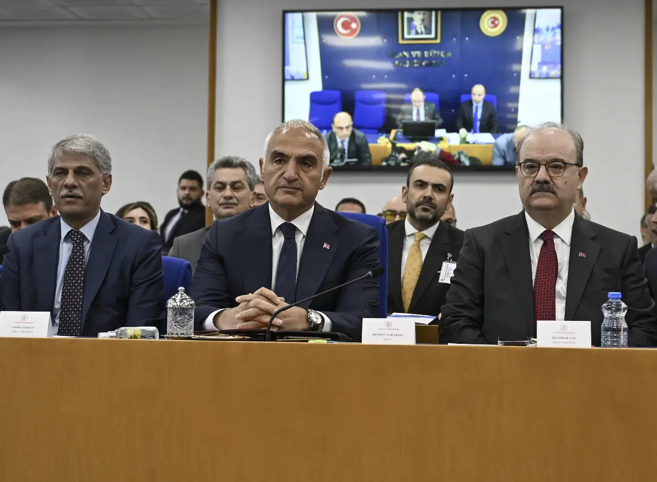 Turizm geliri 9 ayda 50 milyar dolar