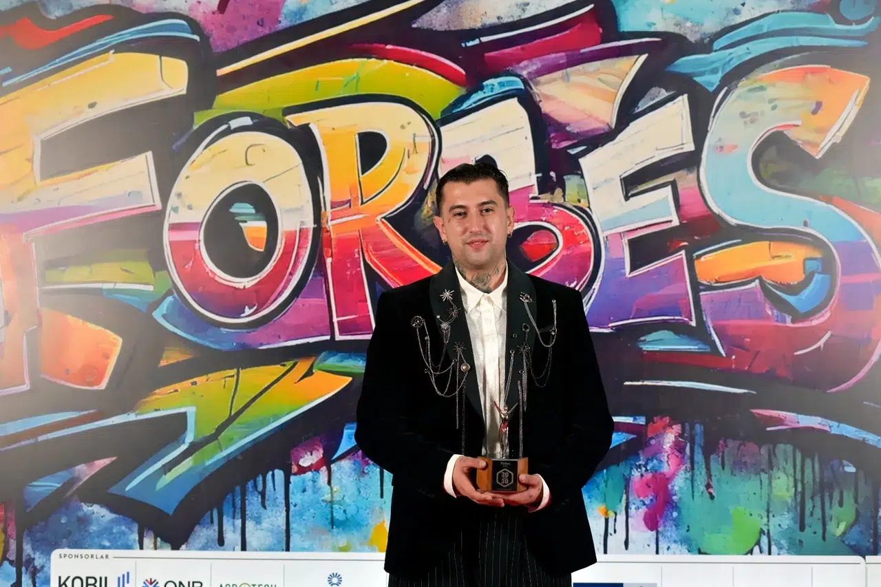 Forbes’tan büyük onur: Motive, yılın genç sanatçısı seçildi