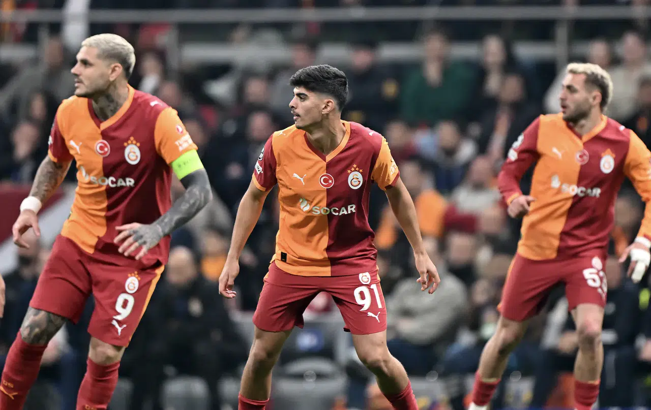 Galatasaraylı oyuncu UEFA Şampiyonlar Ligi’nde ilk maçına çıktı