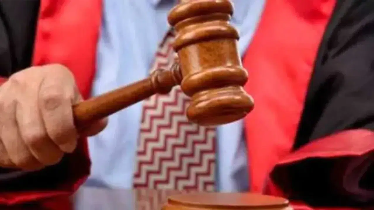 Reklam ve dizi sözüyle dolandırıcılık, gençler savcılığa koştu!