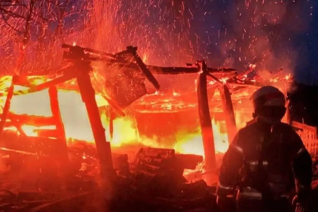 Kırsalda alev alarmı: Alevler son anda durdu