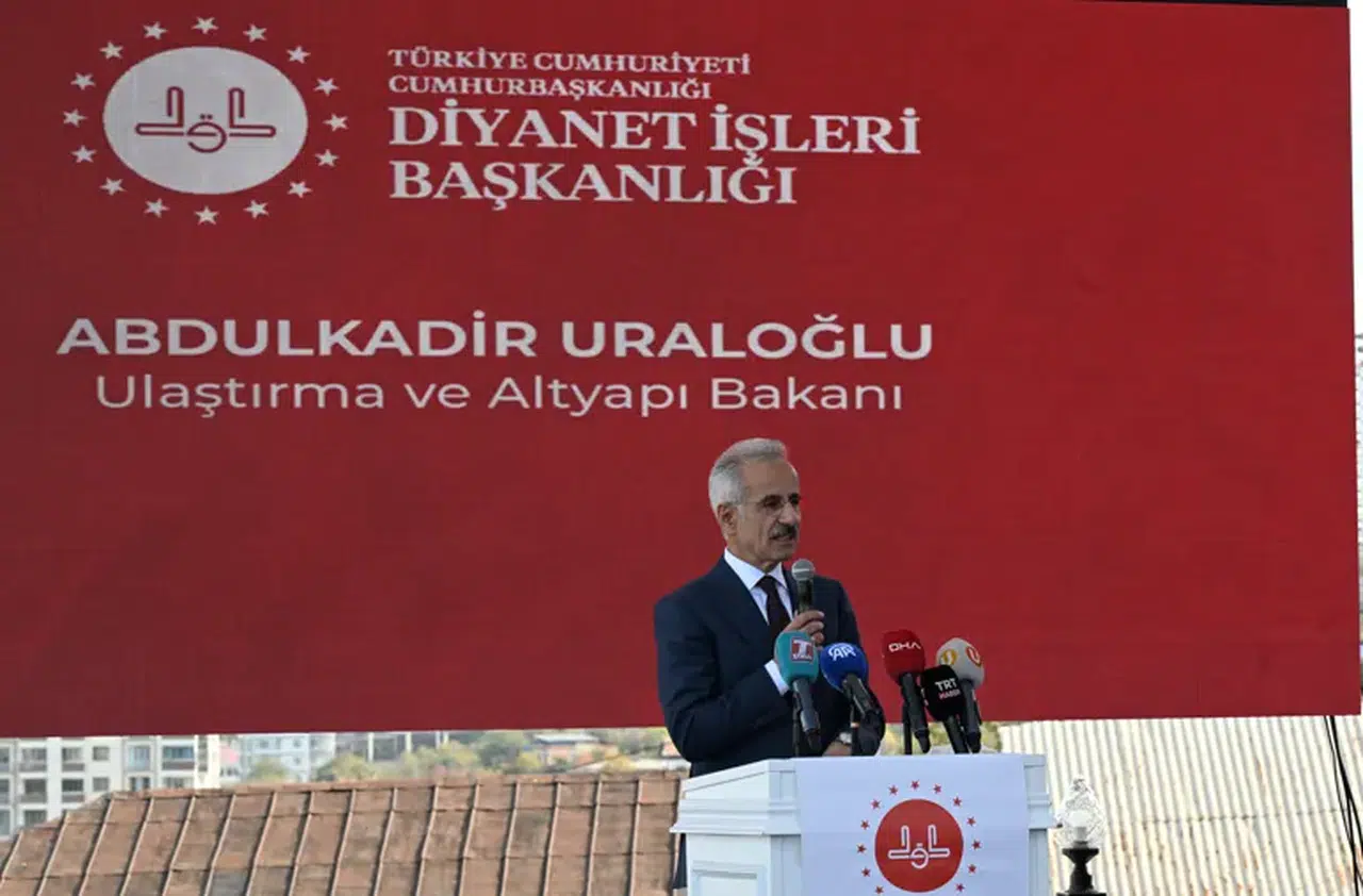Bakan Uraloğlu: 'Abdülhamid Han’a yakışır bir külliye inşa edildi'