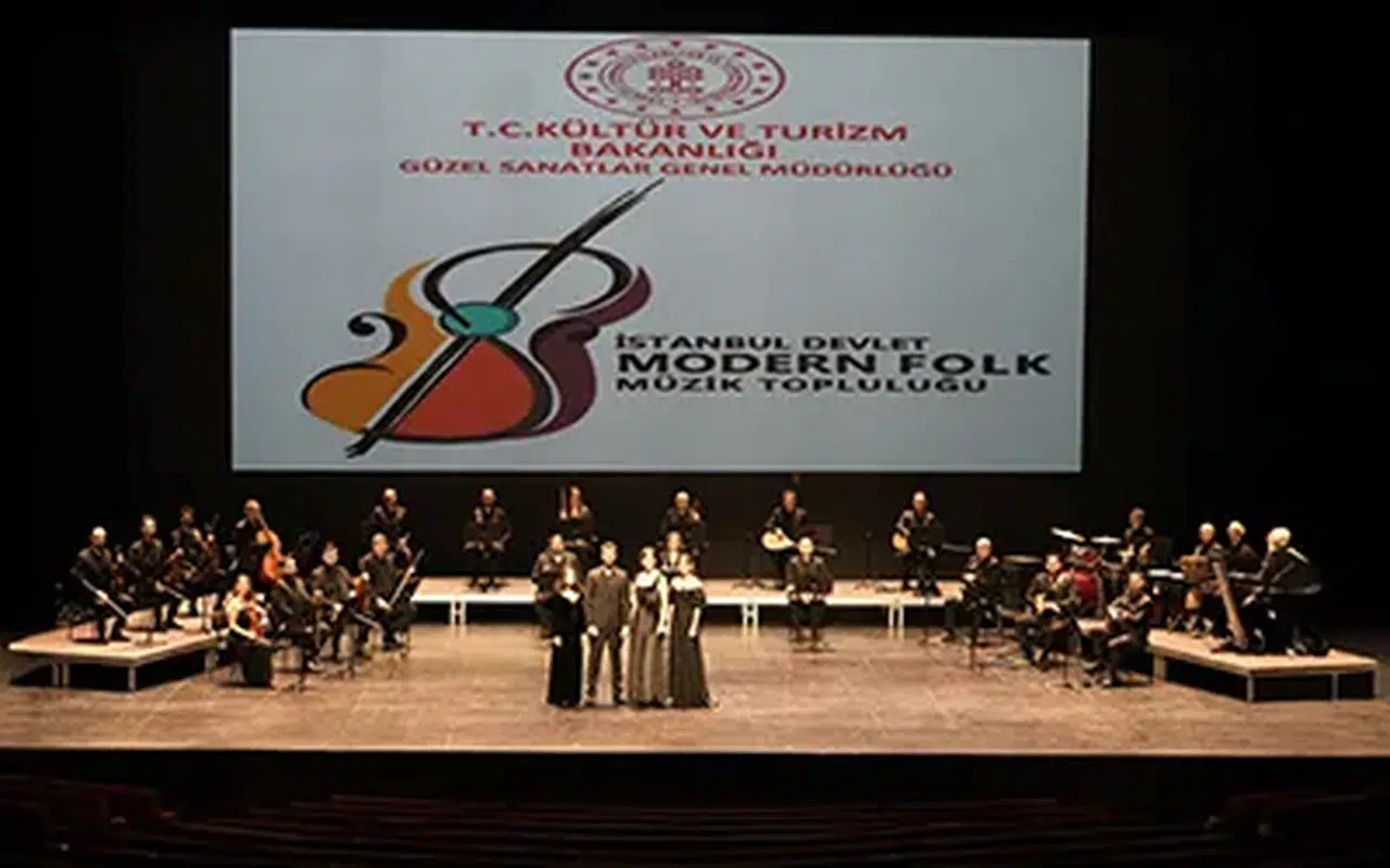 Geçmişin ezgileri modern yorumla sahnede yankılanıyor!