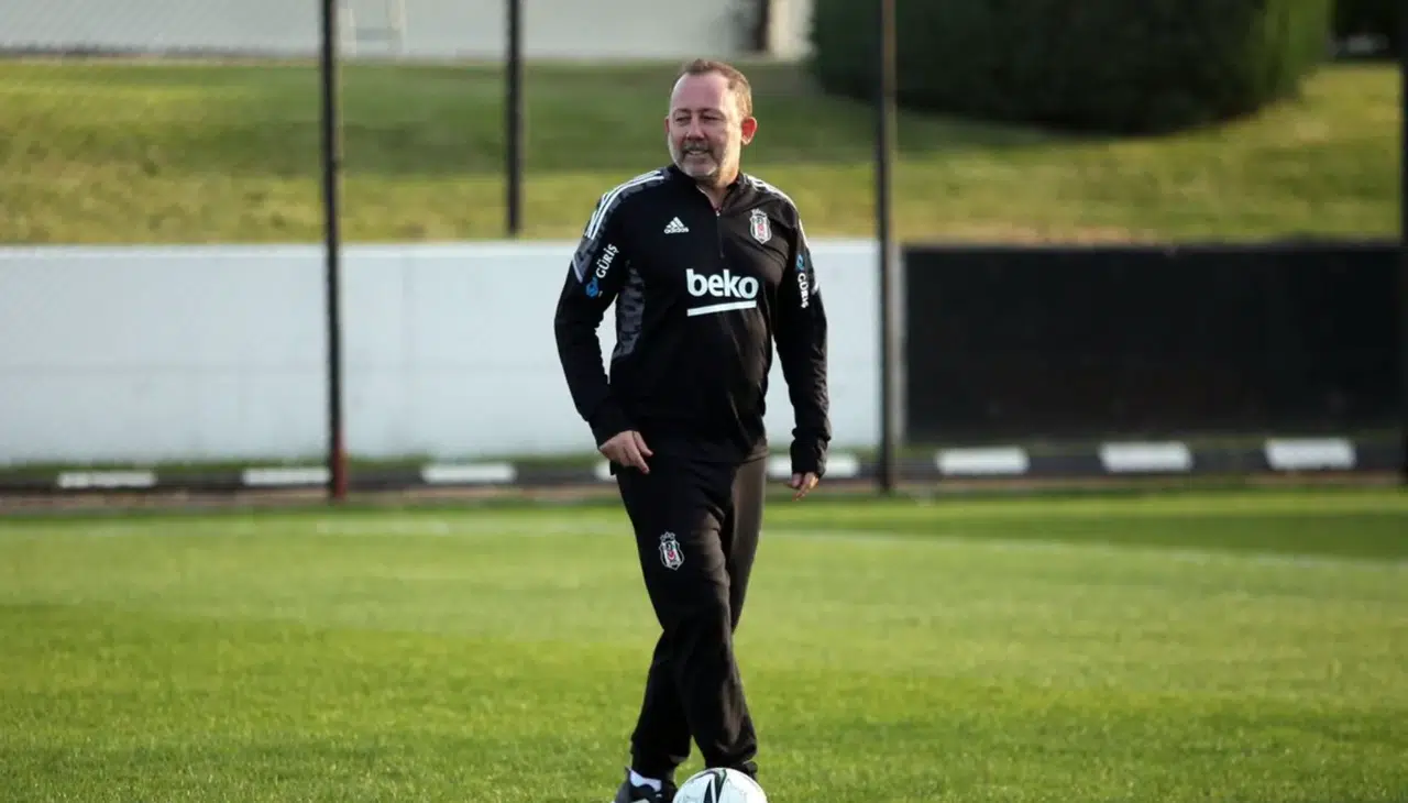 Beşiktaş’ta Samsunspor maçı öncesi sürpriz eksik! Rafa Silva idmana çıkmadı