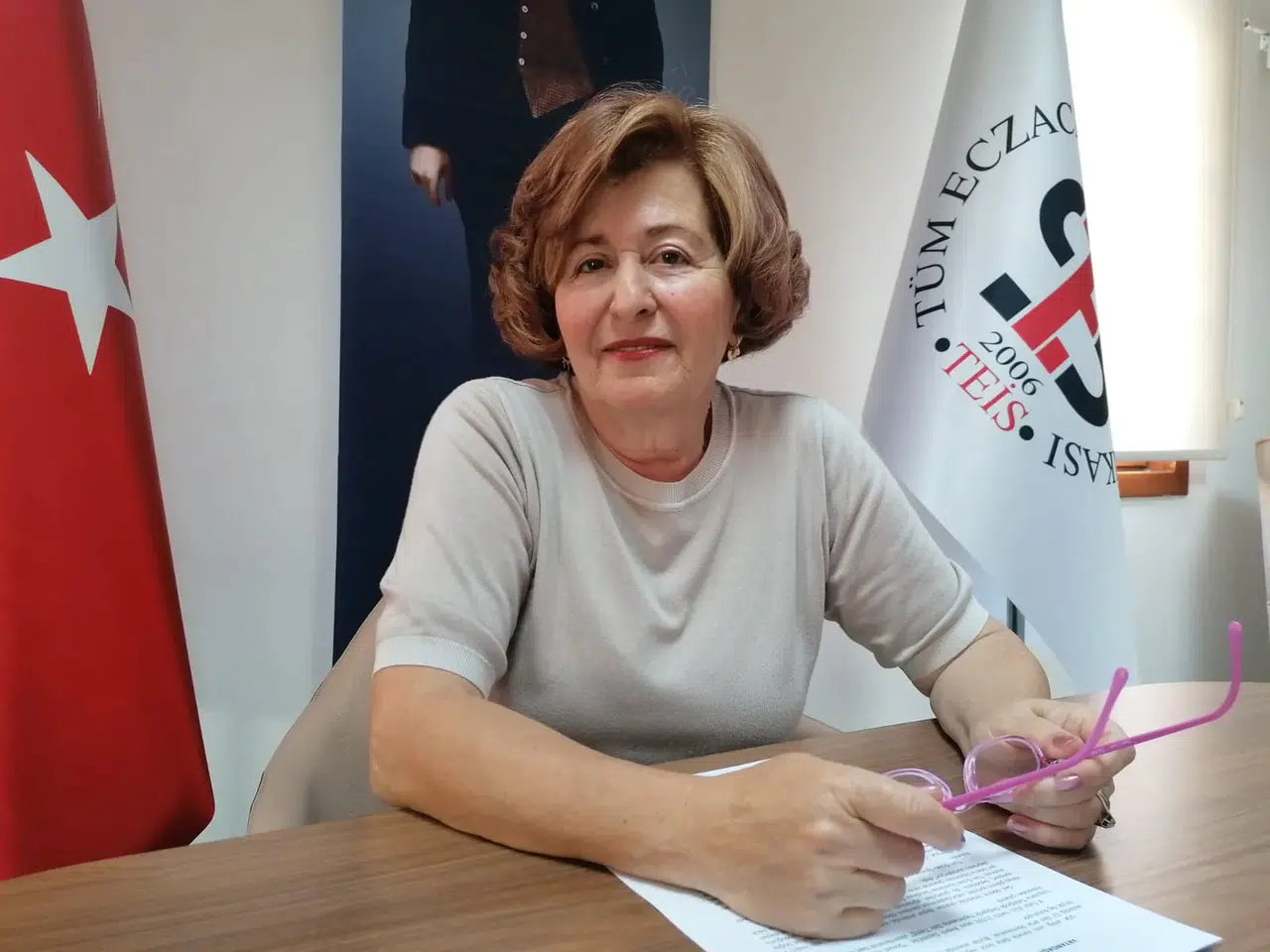 Eczanelerde ilaç krizi sürüyor