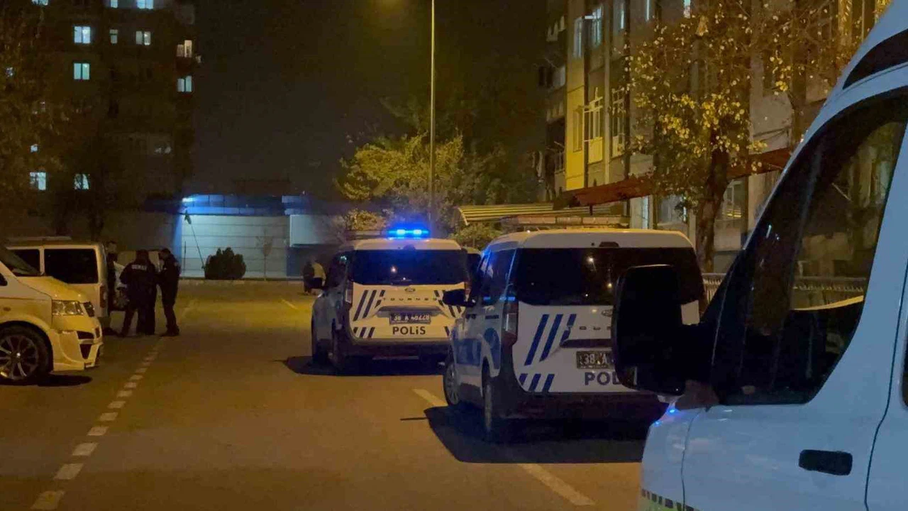 Ablasının acısına dayanamadı, aynı yerden atladı: 1 ağır yaralı