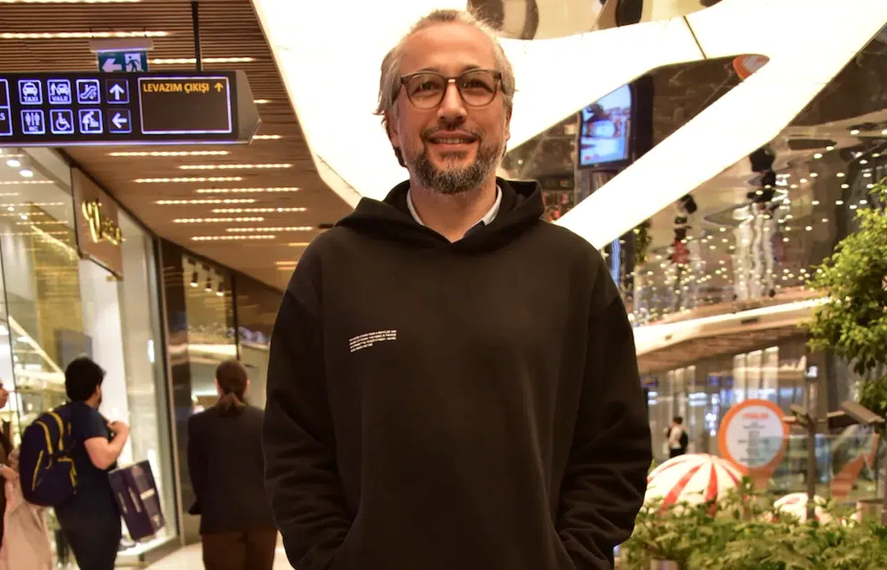 Yılbaşı coşkusu AVM’de başladı: İlhan Mansız festival alanına hayran kaldı