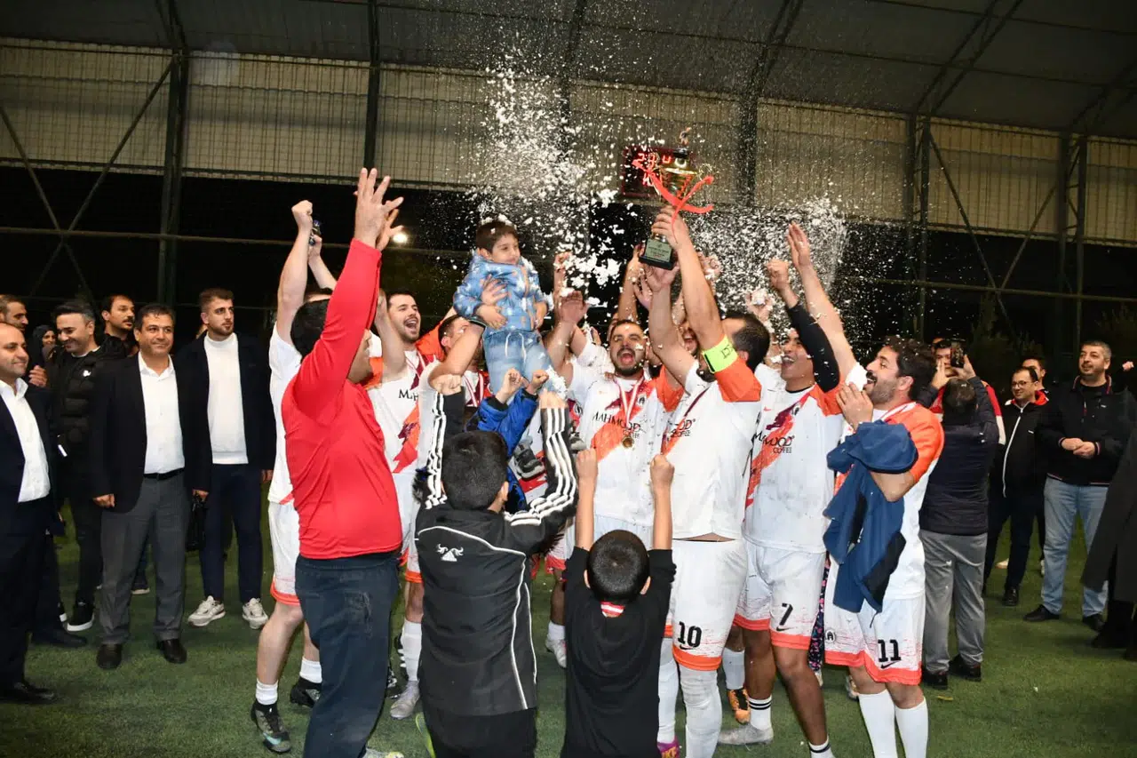 Confy, Altunkaya Futbol Turnuvası’nda üst üste ikinci kez şampiyon