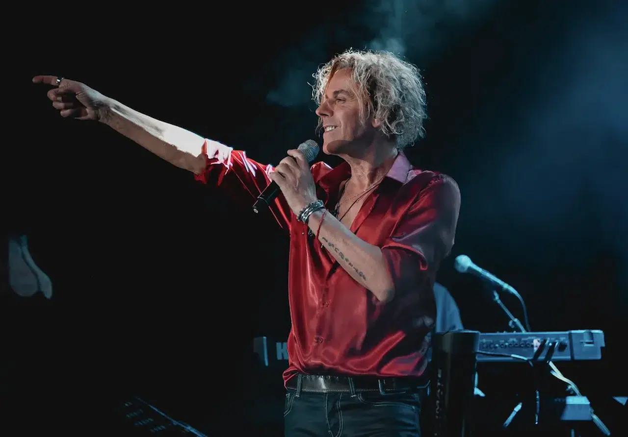 Popun ustası sahnede: Soner Arıca Denizli’de mest etti