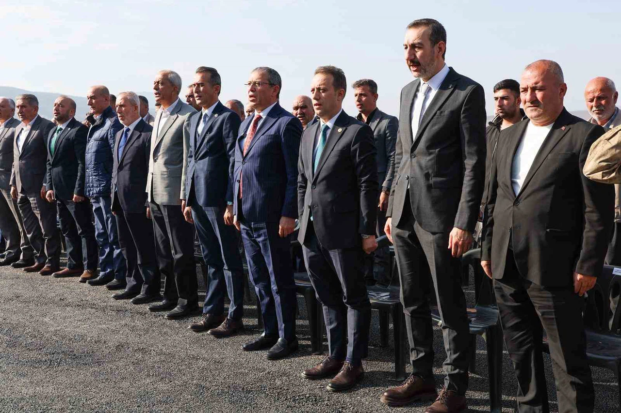 Haydarlar köyü’nde açılış coşkusu bölgeye yeni bir umut getirdi