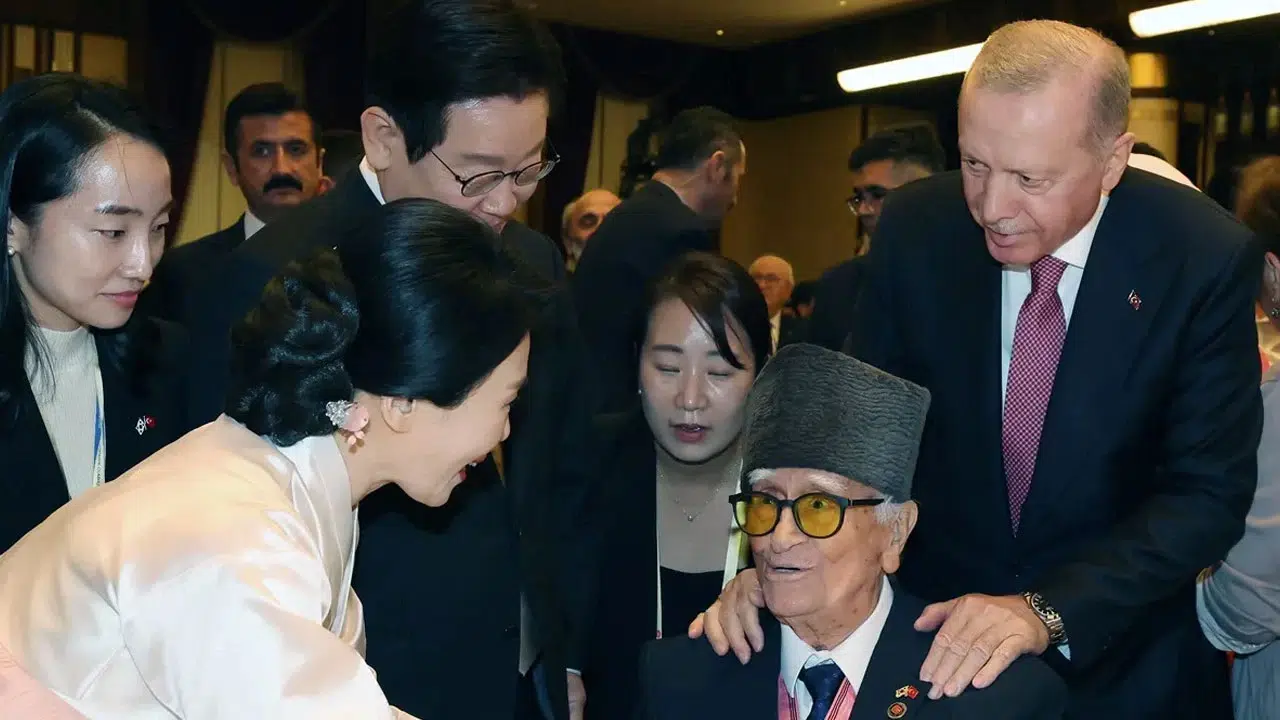 Cumhurbaşkanı Erdoğan, Kore liderini Gazilerle buluşturdu! Duygu dolu anlar