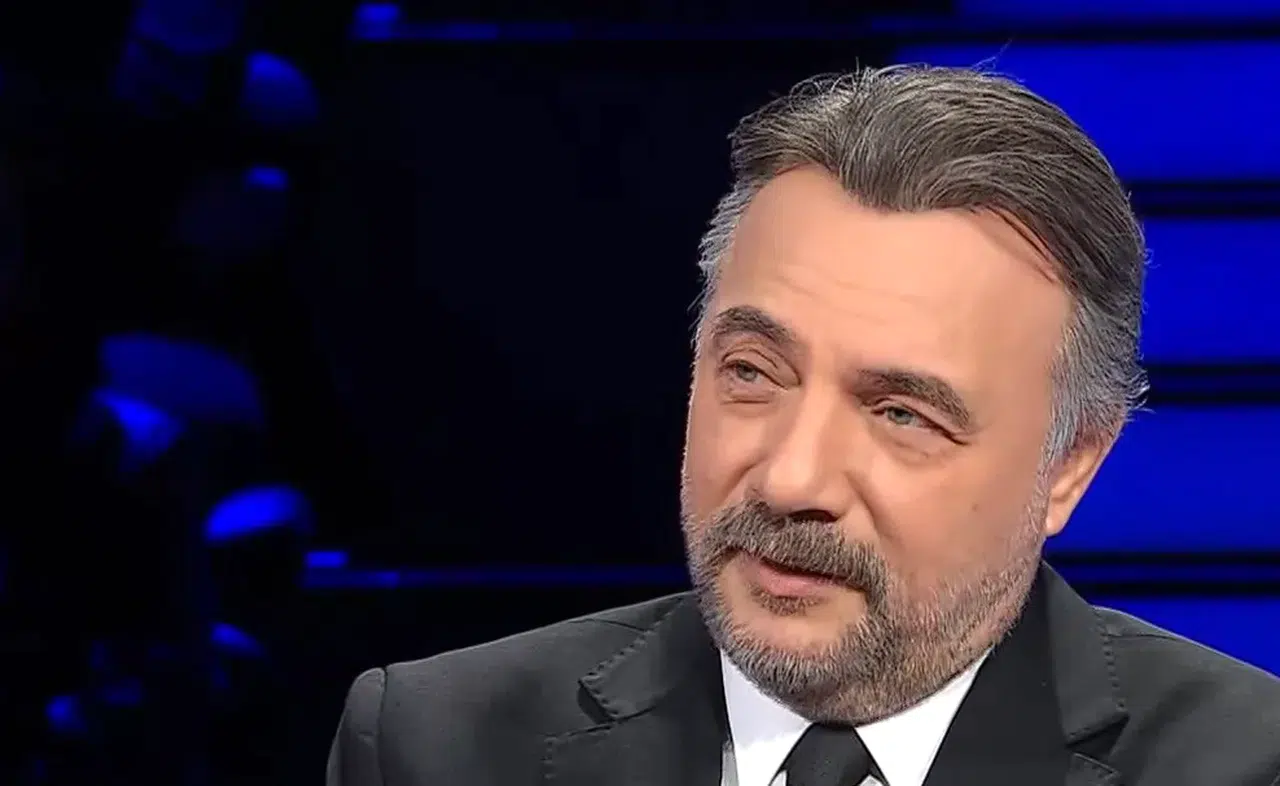 Trabzonspor’un ilk başkanı kimdir? Hüseyin Avni Aker mi, Ahmet Suat Özyazıcı mı, Ziya Songülen mi, Ali Osman Ulusoy mu?