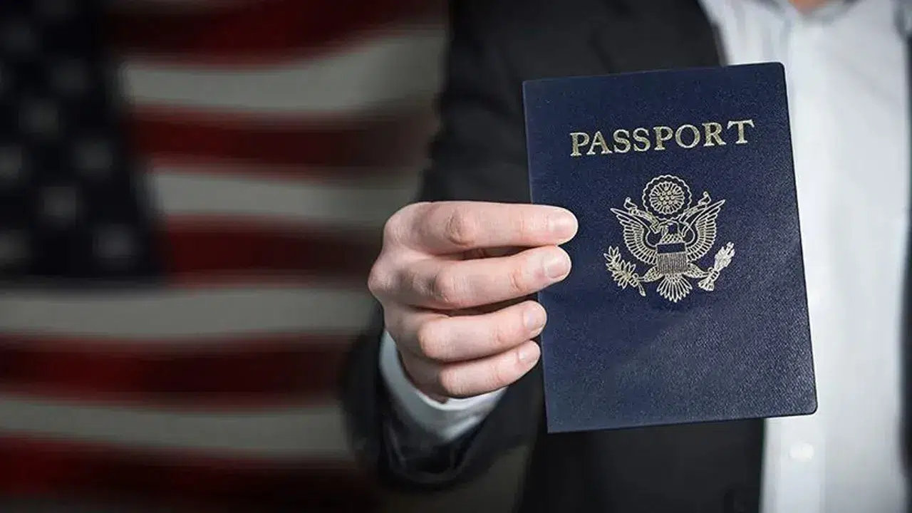 Göçmenlik tartışmaları kızışıyor… ABD'den Afgan vatandaşlarına vize kararı!