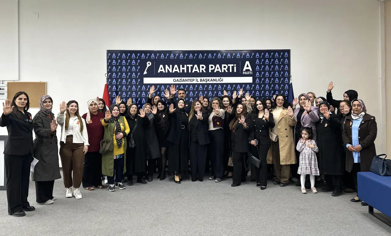 Kadına şiddete karşı tek yürek! Gaziantep’te sosyal medyayı sallayan program