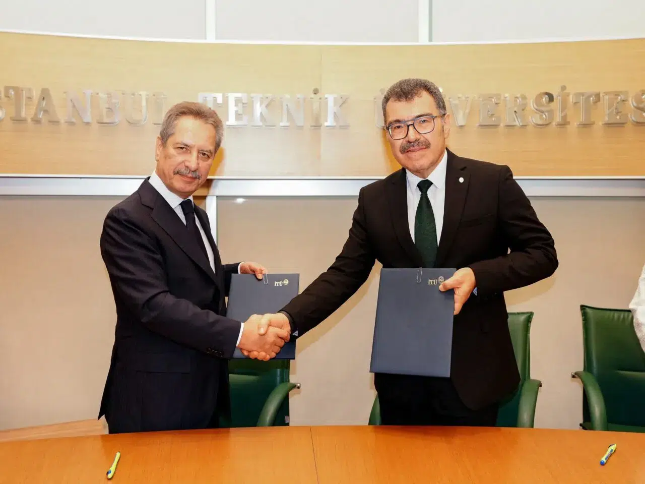 Ahmet Çalık Vakfı ve İTÜ'den veri analitiği alanında işbirliği