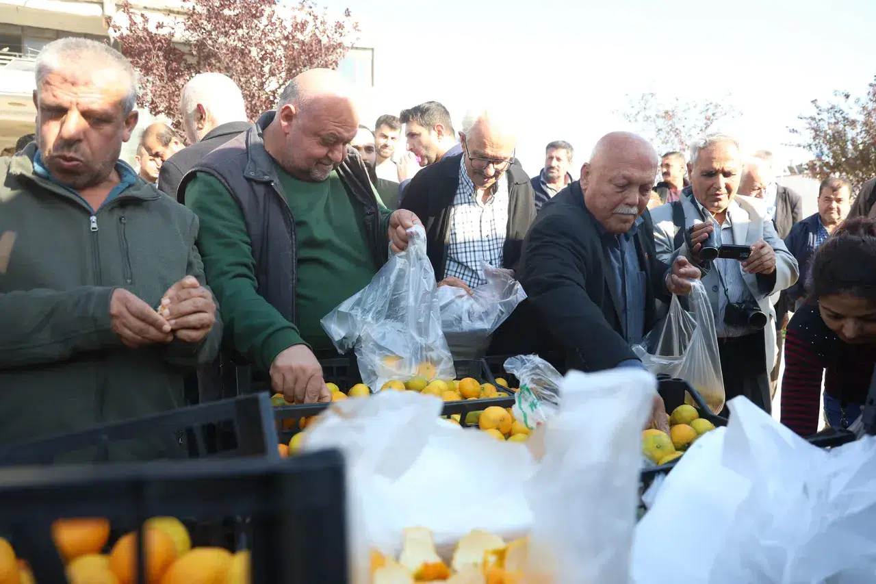 Kışın gözdesi ücretsiz dağıtıldı! Sebebi duyan şaşkına döndü...
