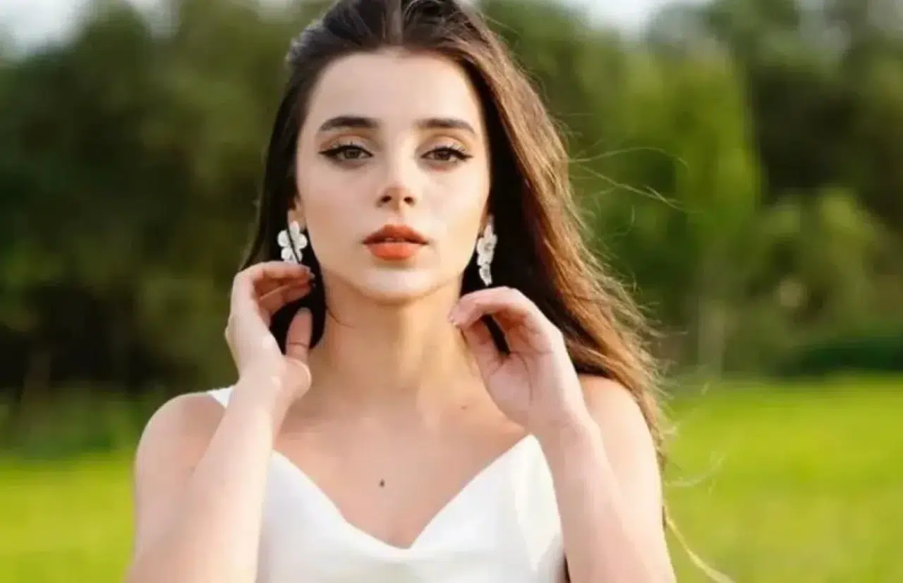 Rüya Gibi Sezen kimdir, gerçek adı ne, kaç yaşında? Genç kız karakteriyle damga vuruyor