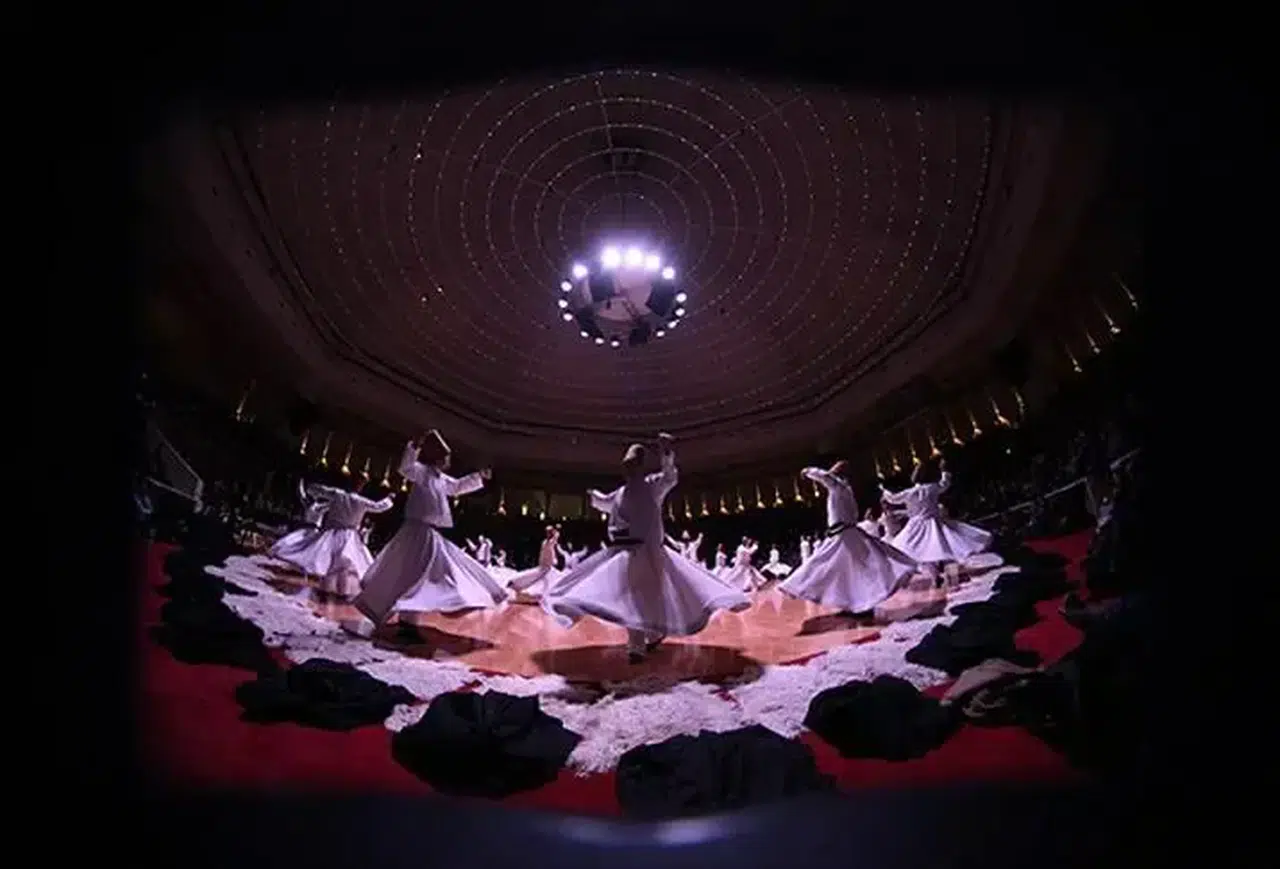 Mevlana’nın 'Düğün Gecesi' yeniden binleri bir araya getirecek: 2025 programı açıklandı!