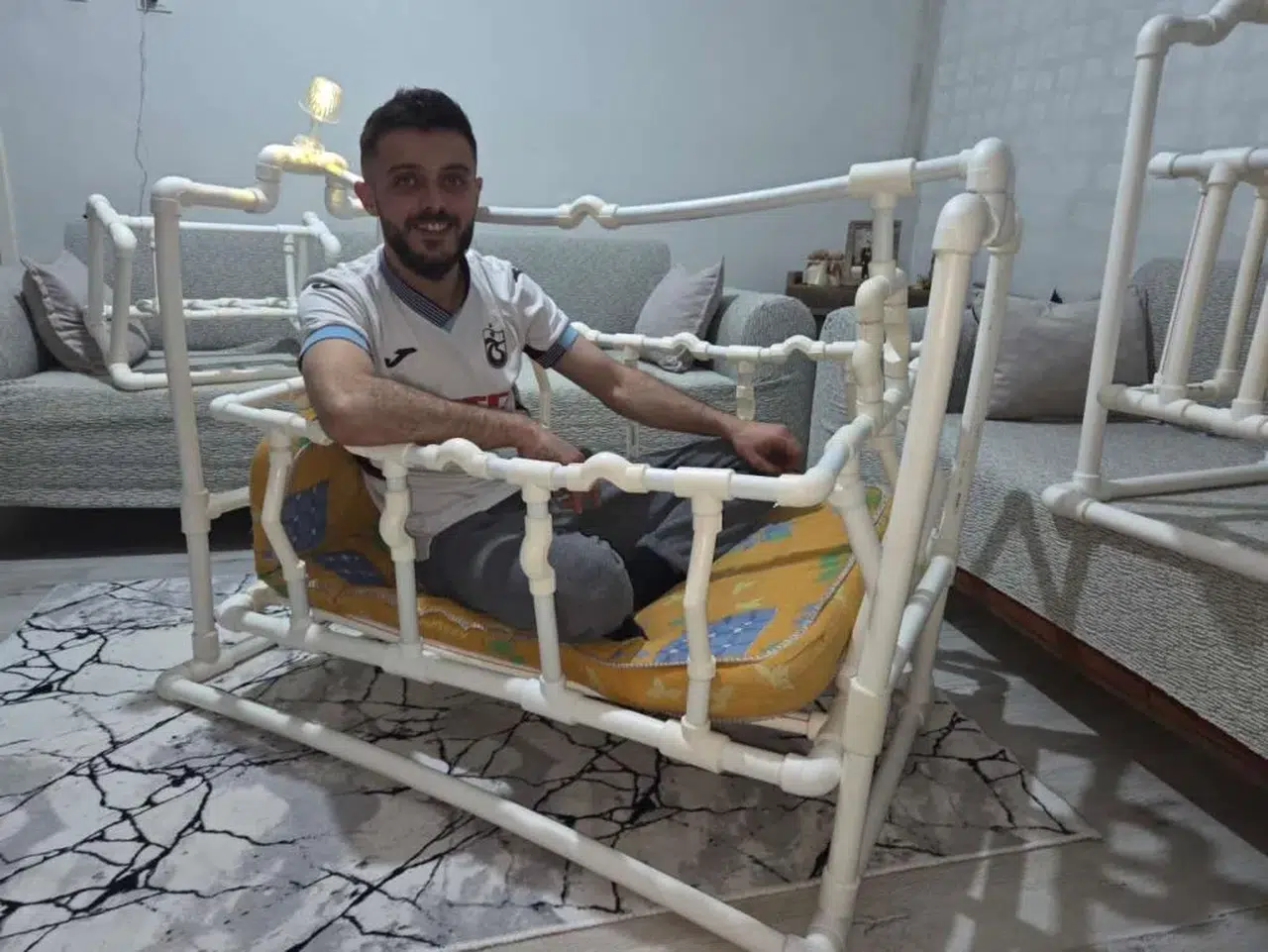 Borudan beşik sosyal medyayı salladı...Talepler patladı!