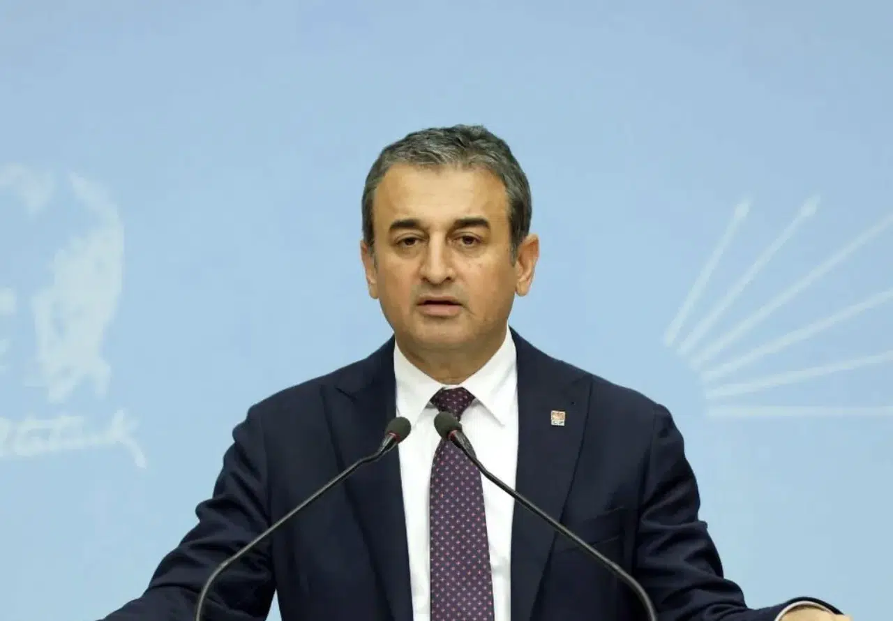 Burhanettin Bulut kimdir, aslen nereli, serveti ve mal varlığı? Eczacılıktan meclise uzanan özgeçmişi