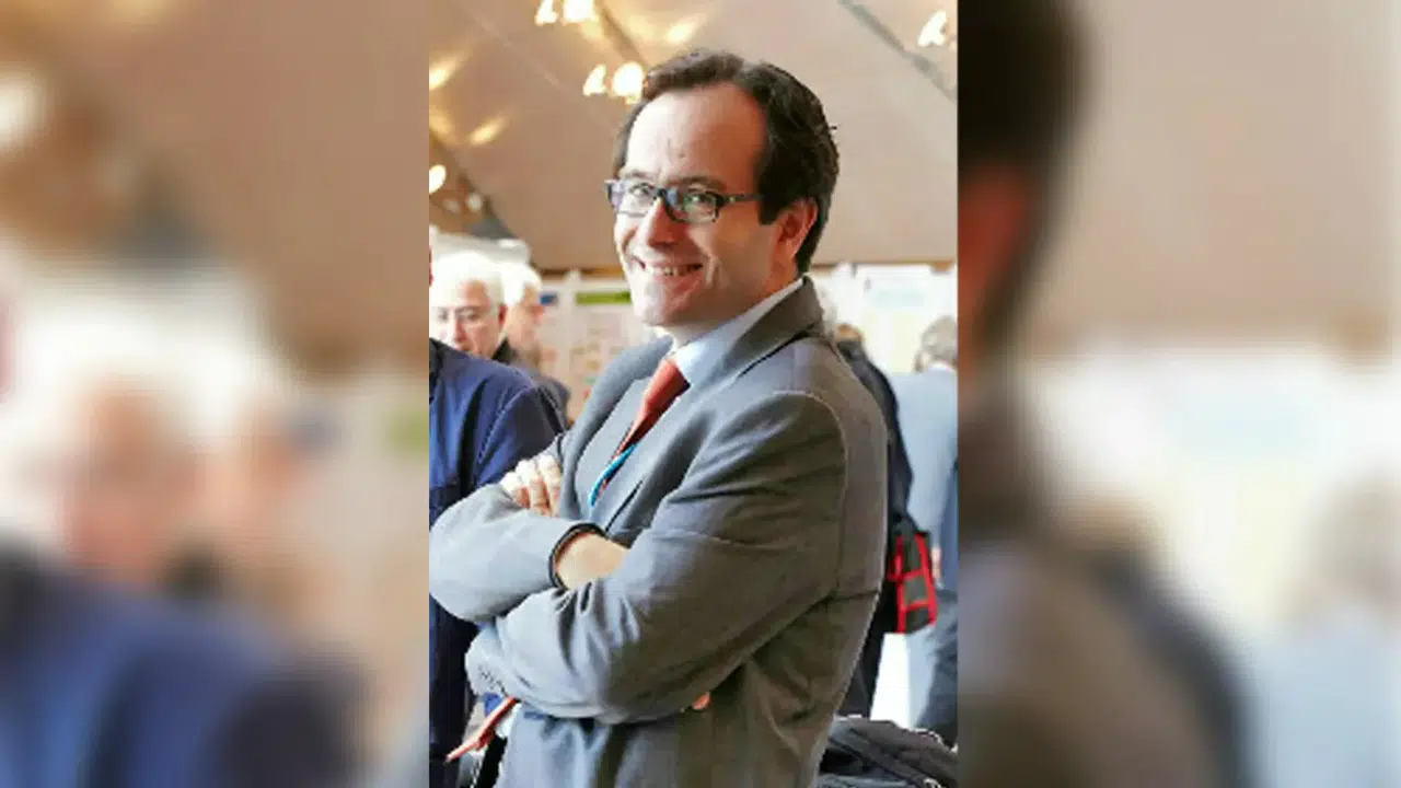 Öcal Necmioğlu'nun kim ve kaç yaşında olduğu dikkat çekiyor